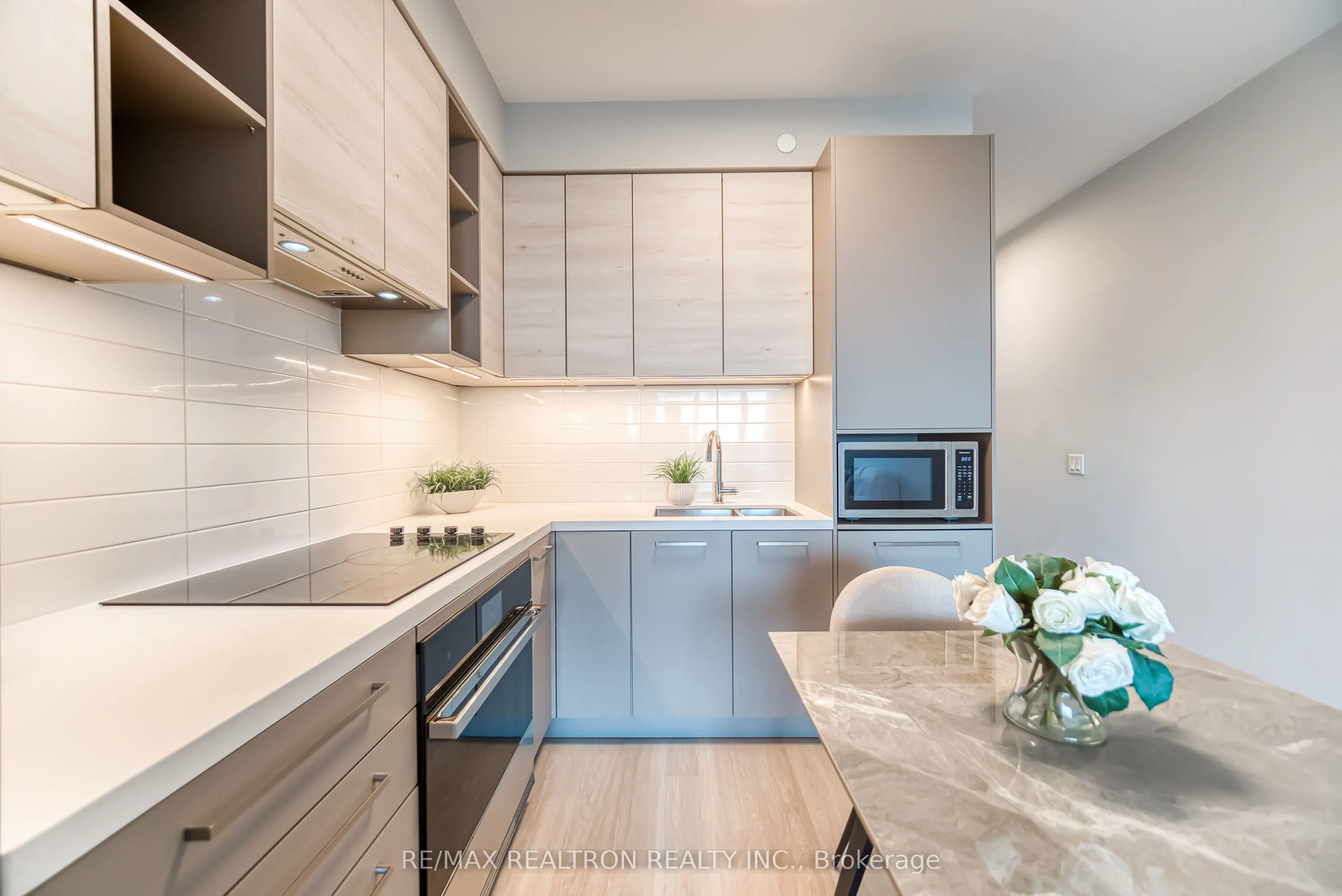 12 Gandhi Lane, #2802