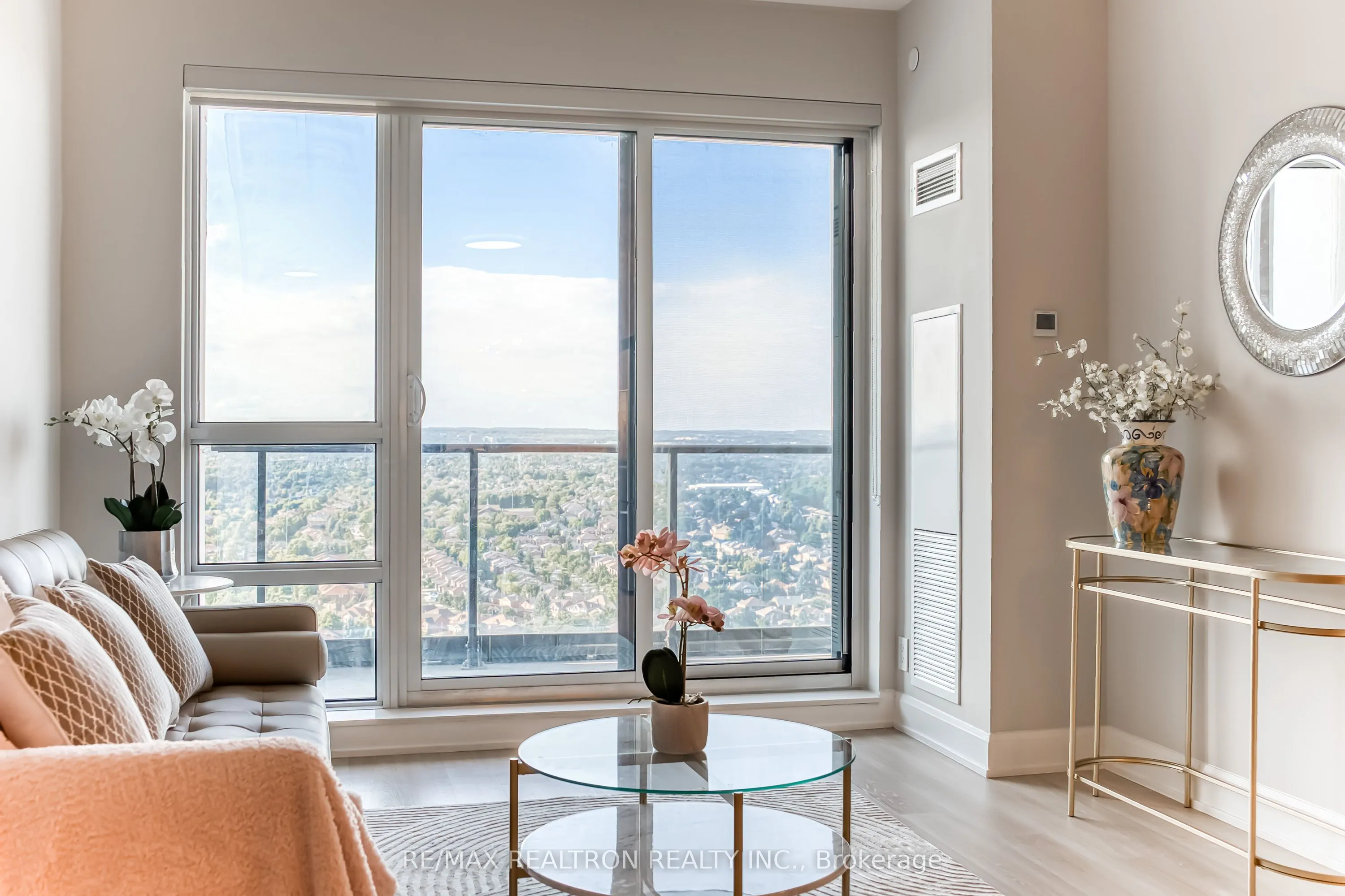 12 Gandhi Lane, #2802