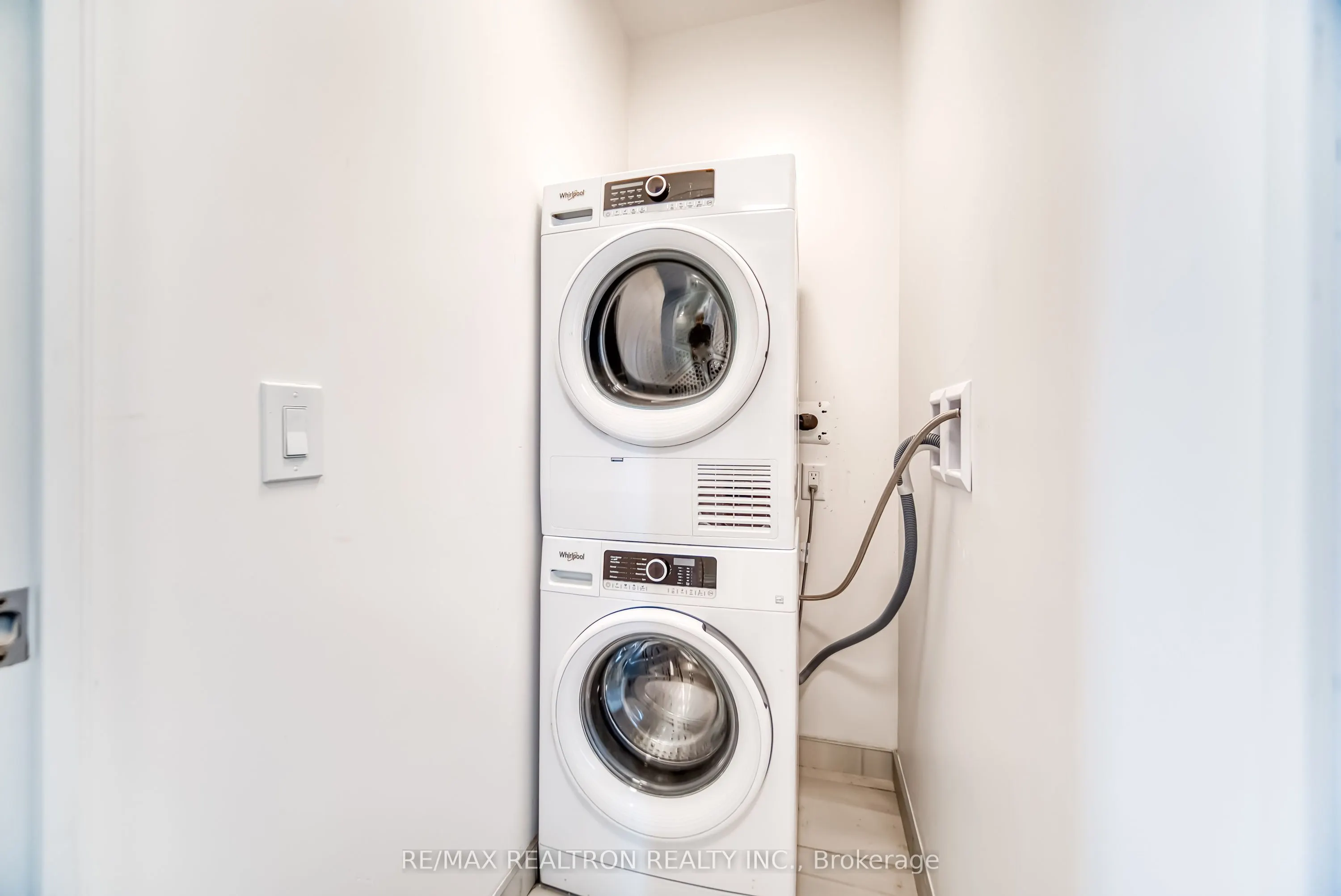 12 Gandhi Lane, #2802
