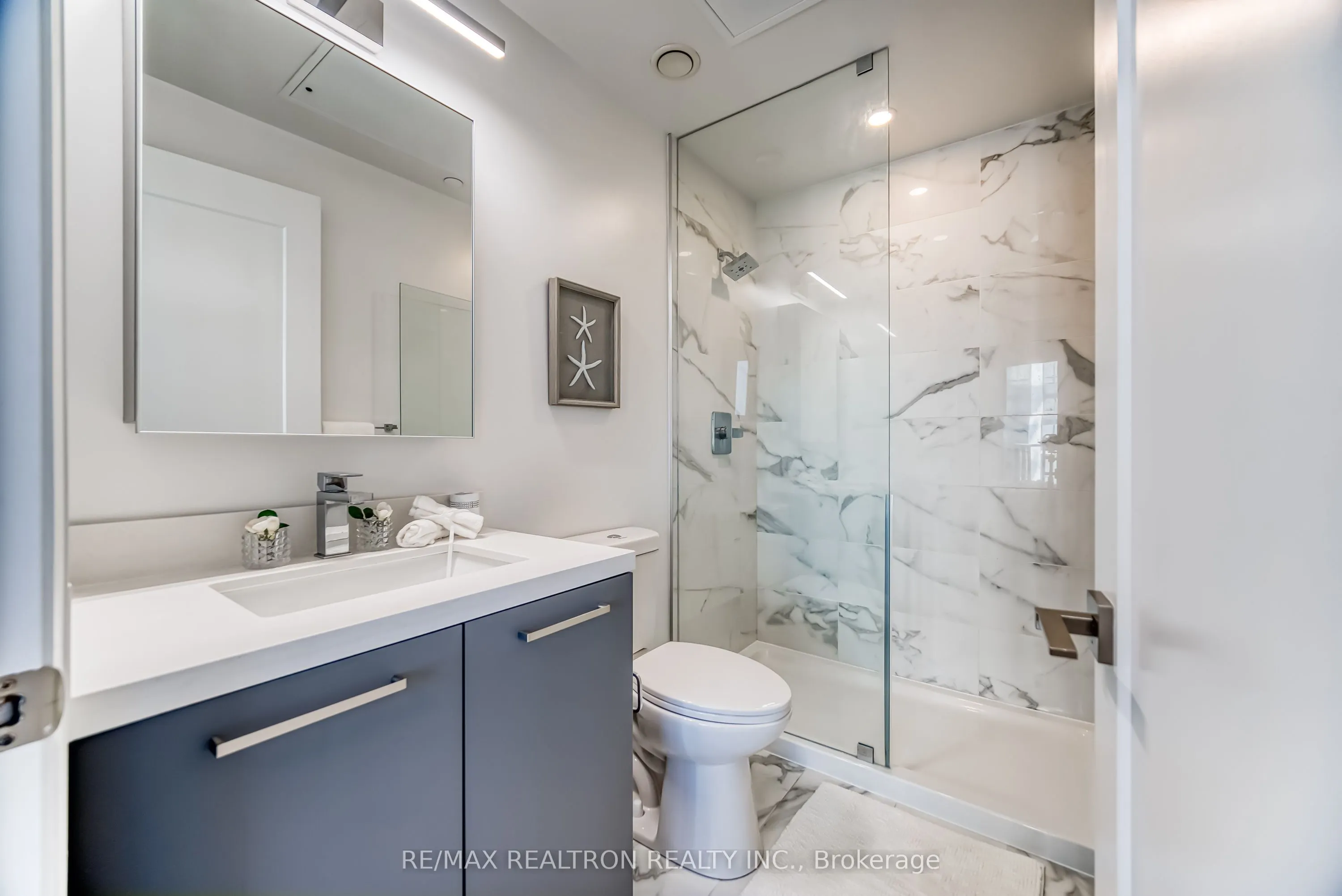 12 Gandhi Lane, #2802