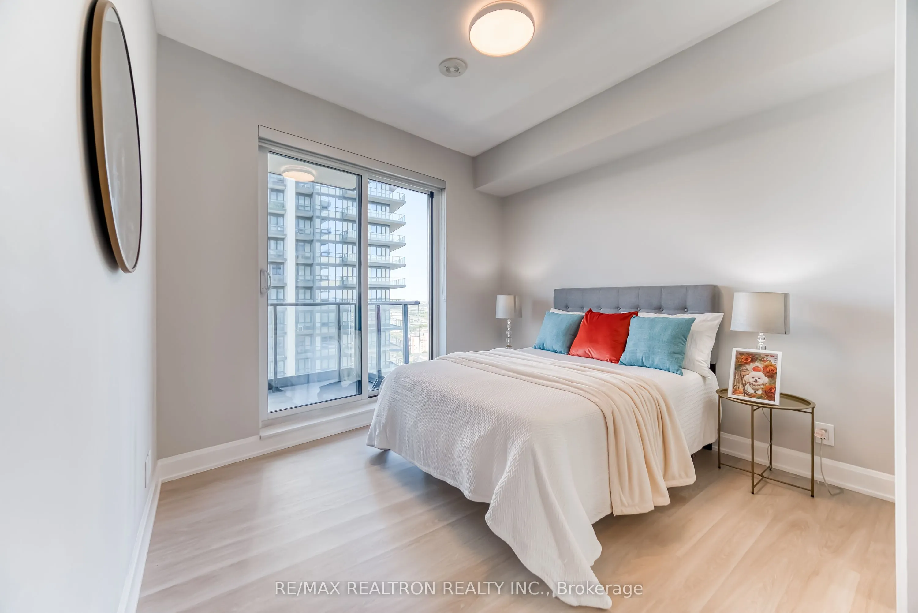 12 Gandhi Lane, #2802