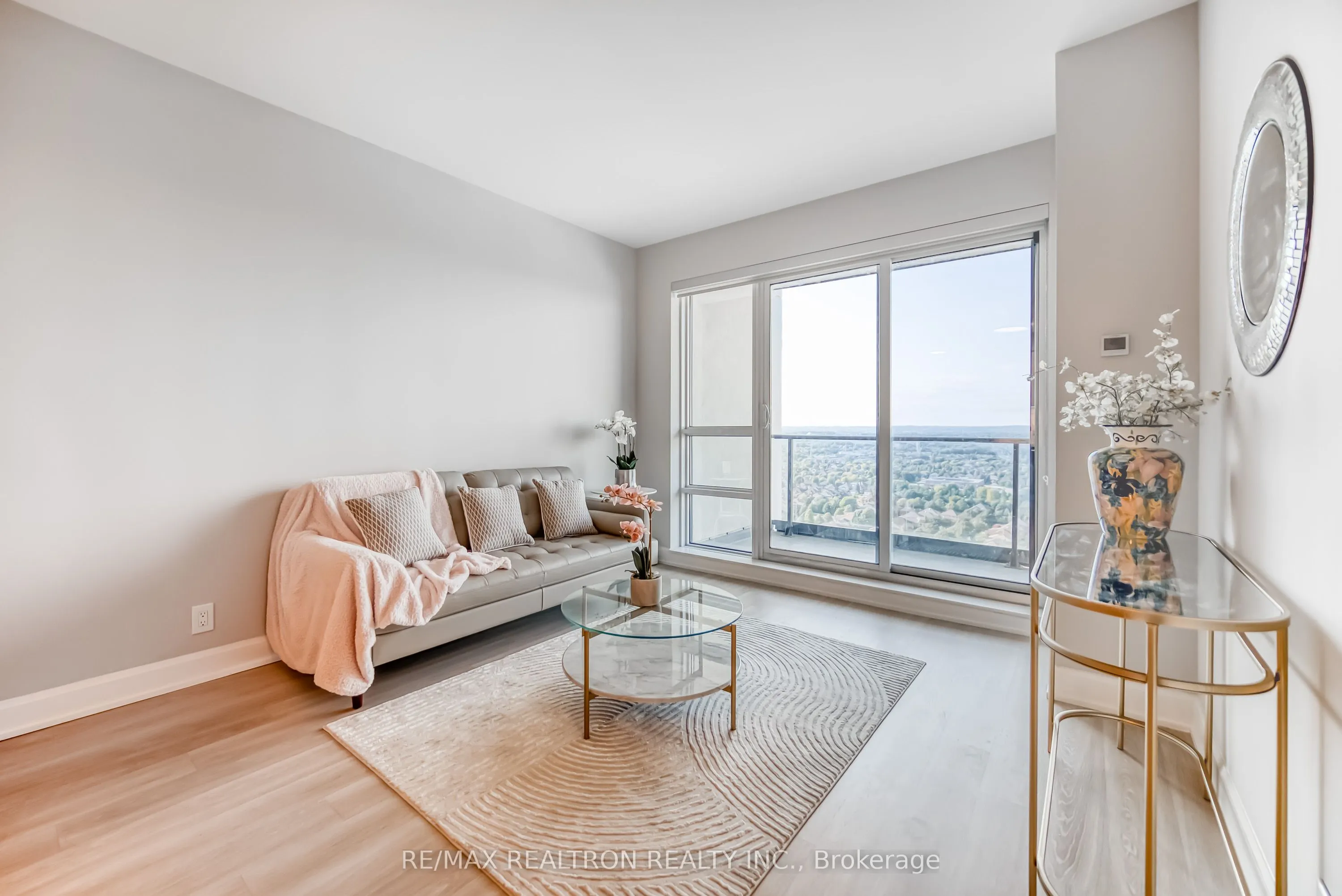 12 Gandhi Lane, #2802
