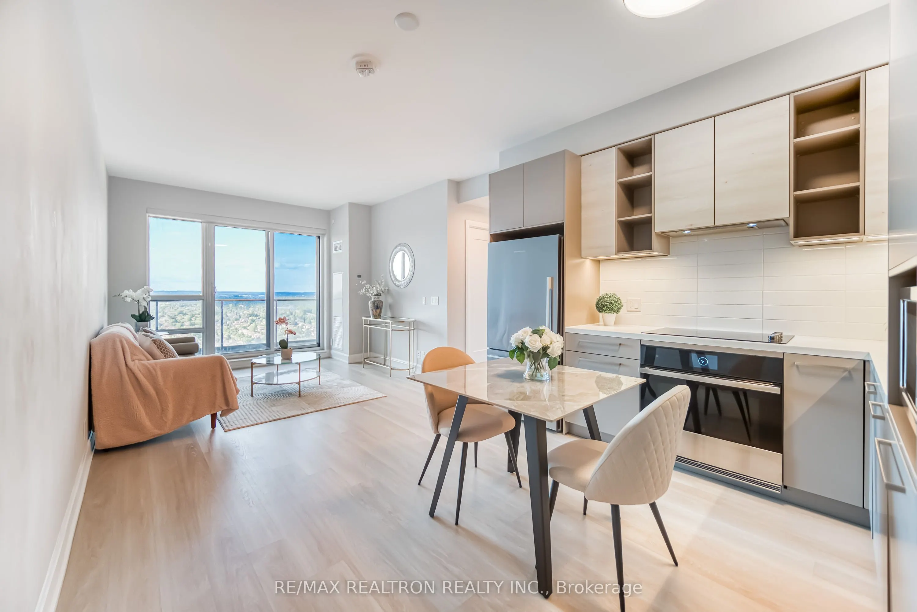 12 Gandhi Lane, #2802