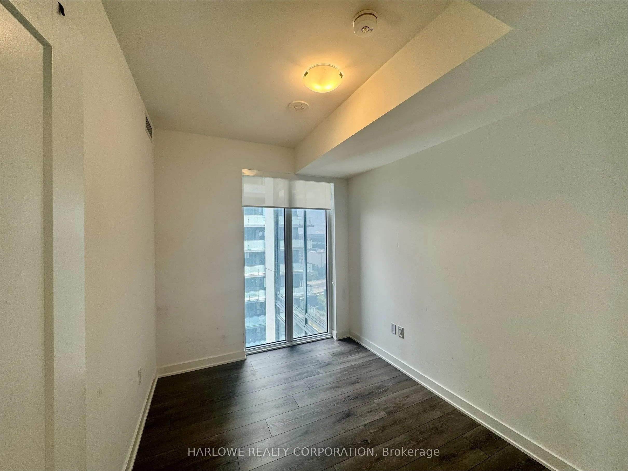 95 Oneida Crescent, #1503