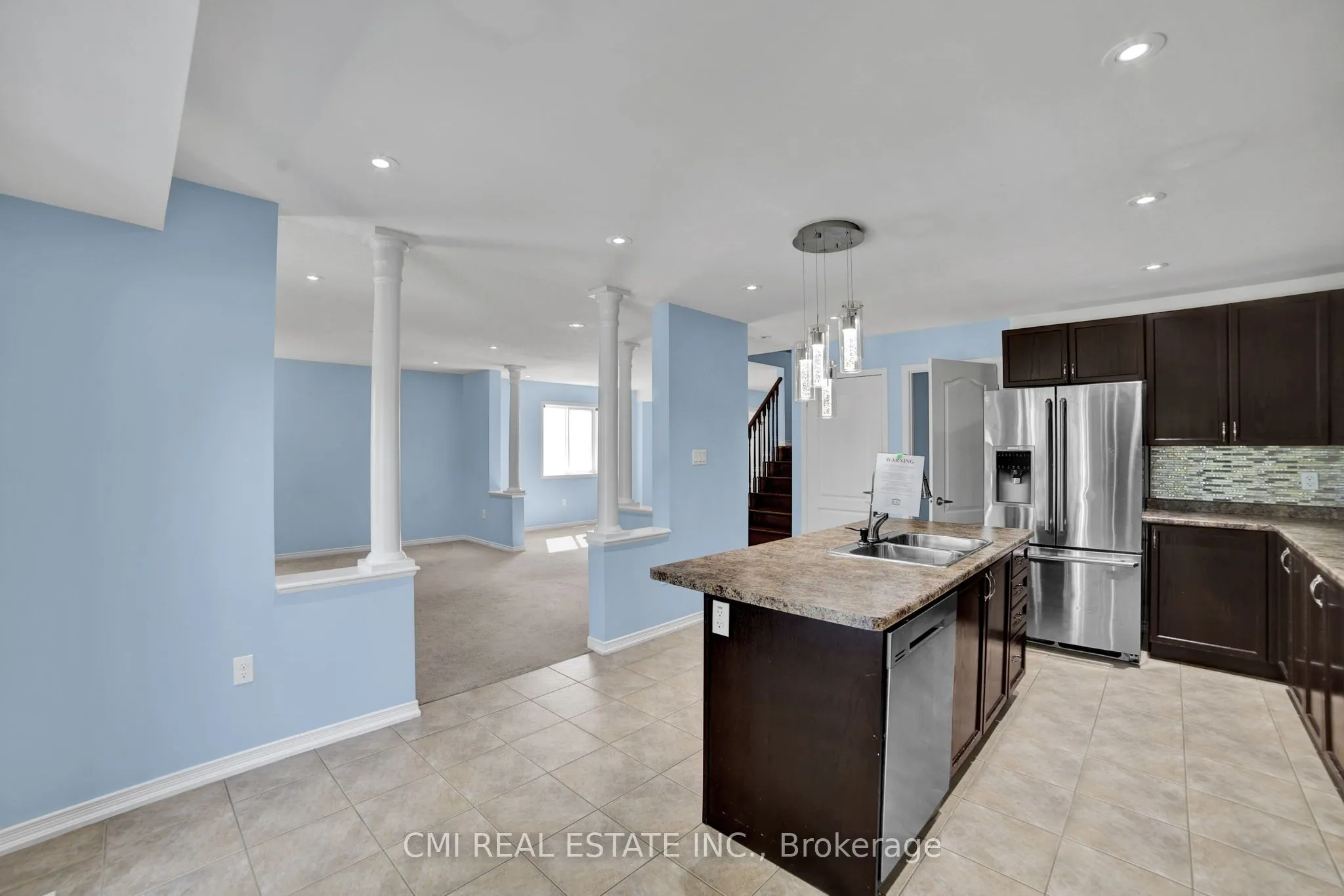 1218 Leslie Drive