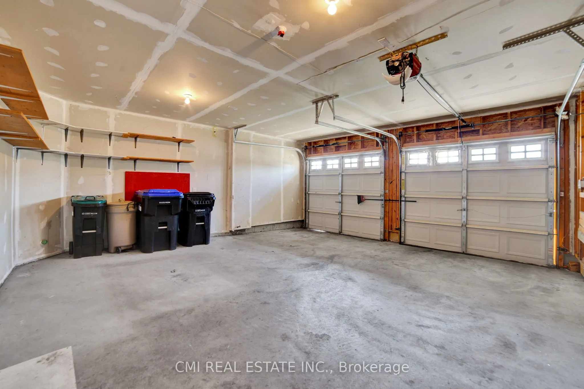 1218 Leslie Drive