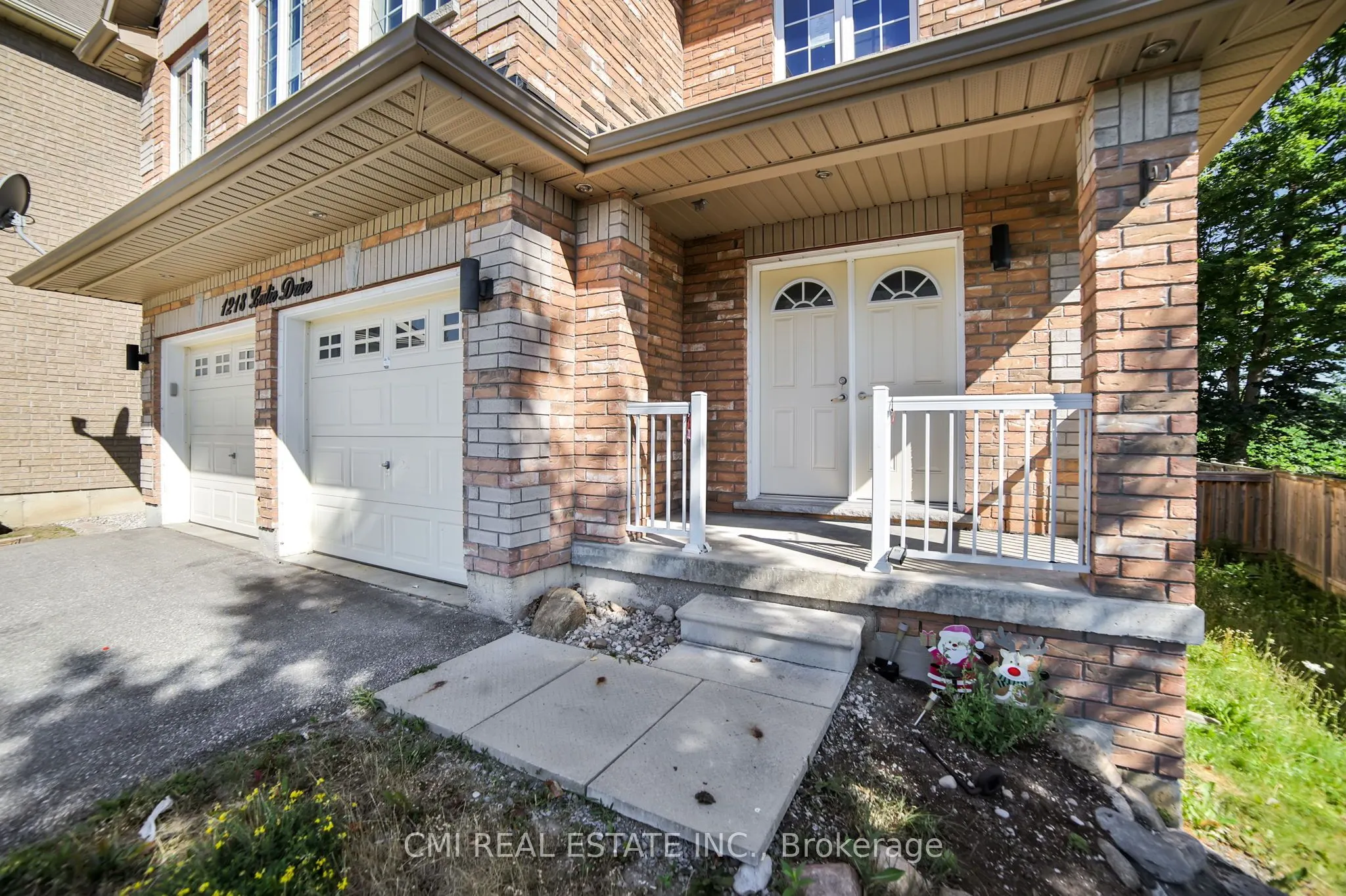 1218 Leslie Drive