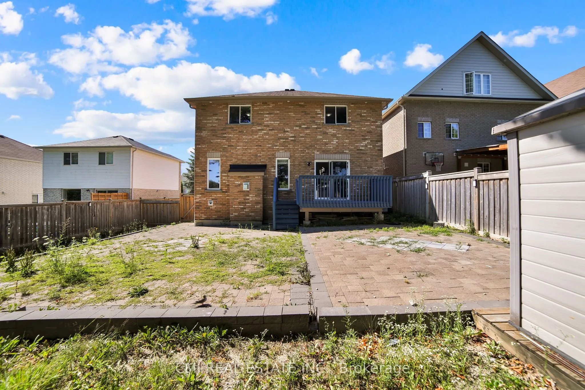 1218 Leslie Drive
