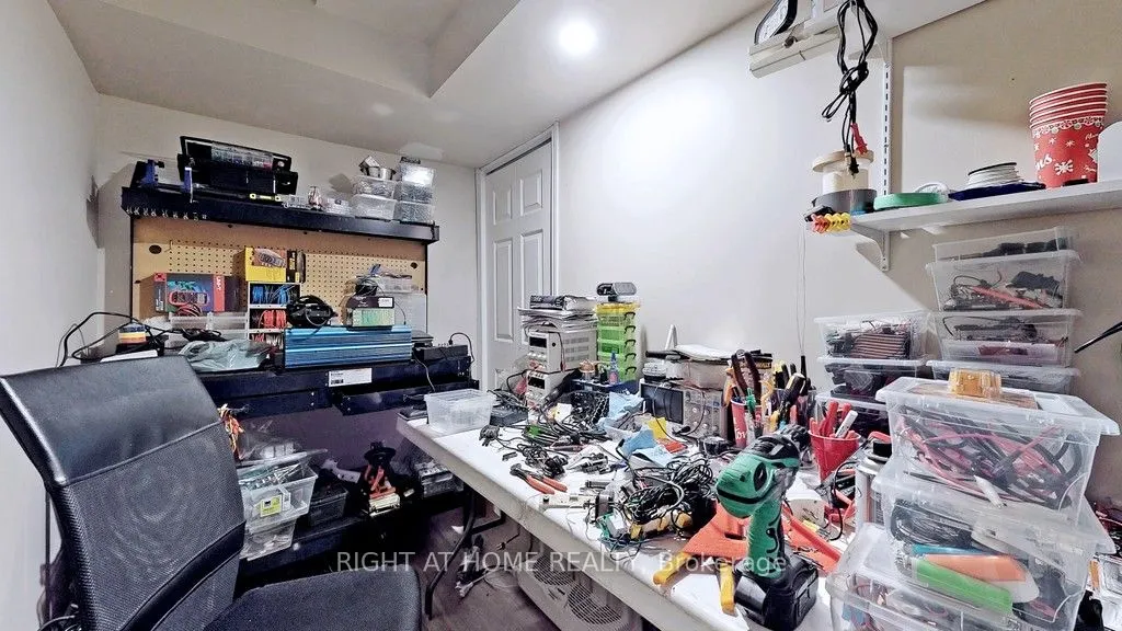95 Lensmith Drive, #Basement