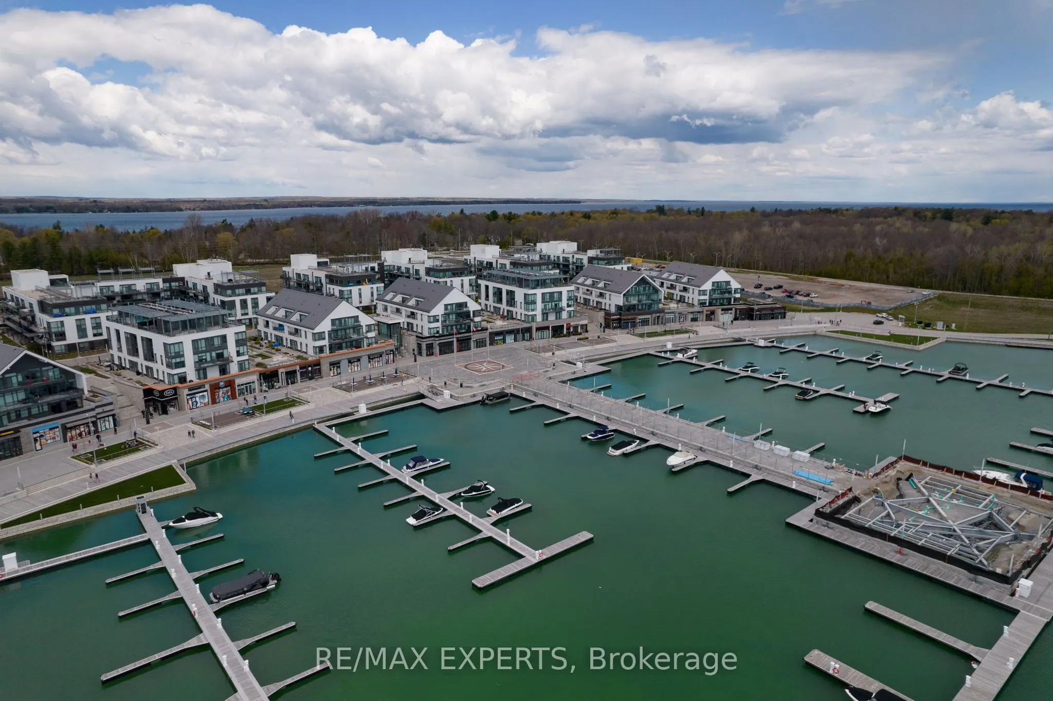 415 Sea Ray Avenue, #429
