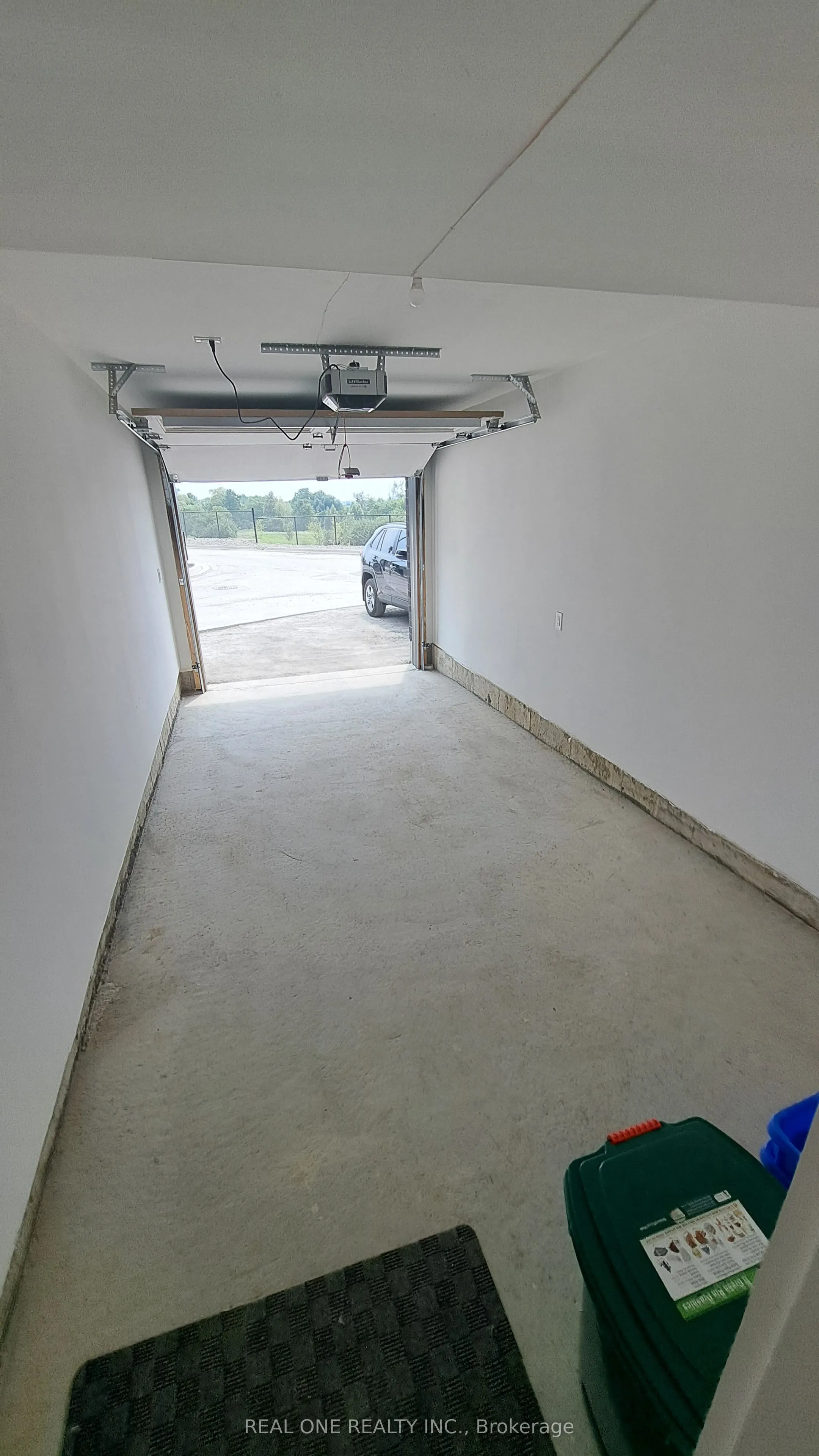 132 Matawin Lane S, #2