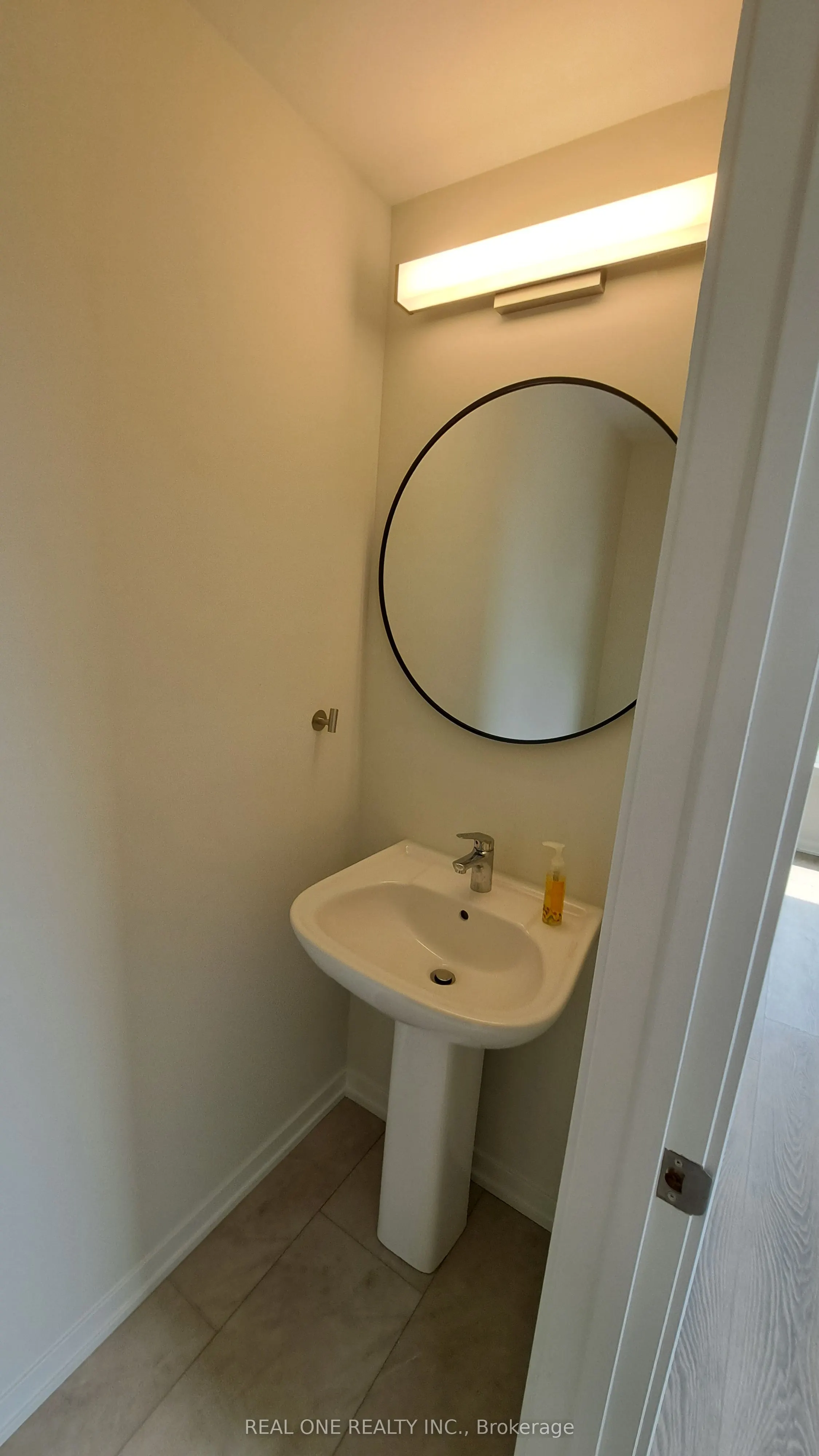 132 Matawin Lane S, #2