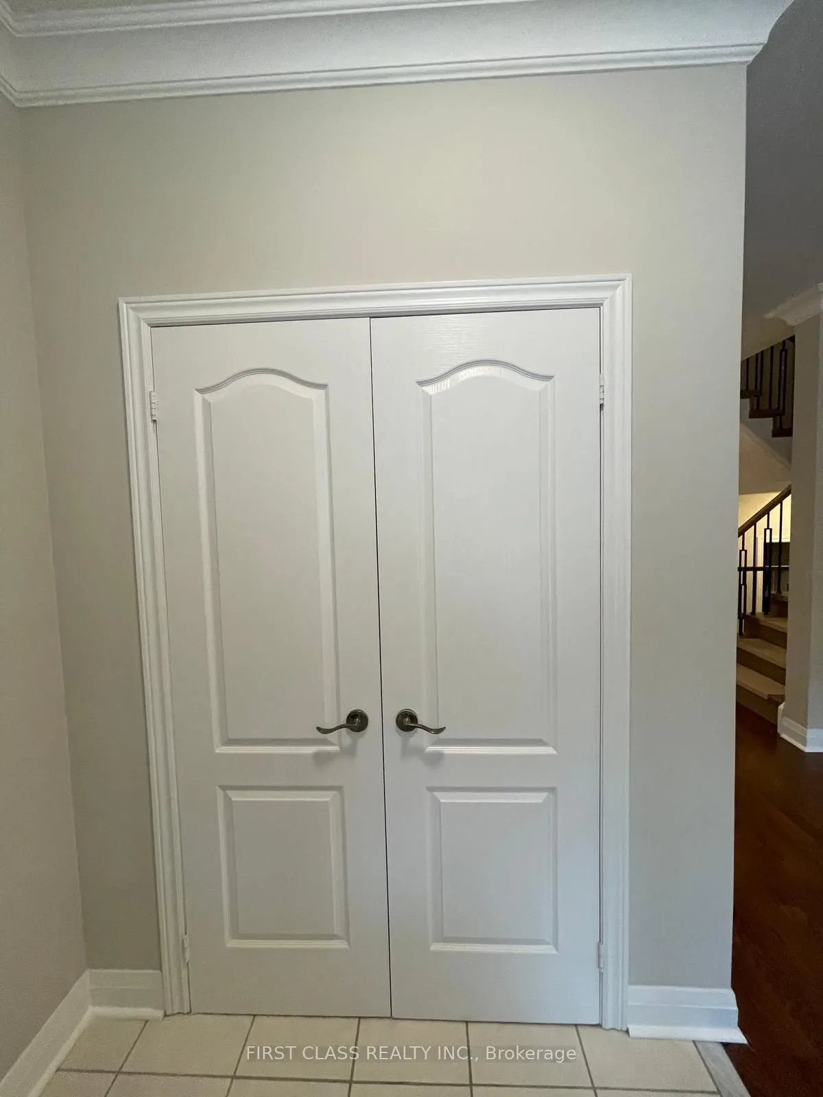 62 Dancer's Drive