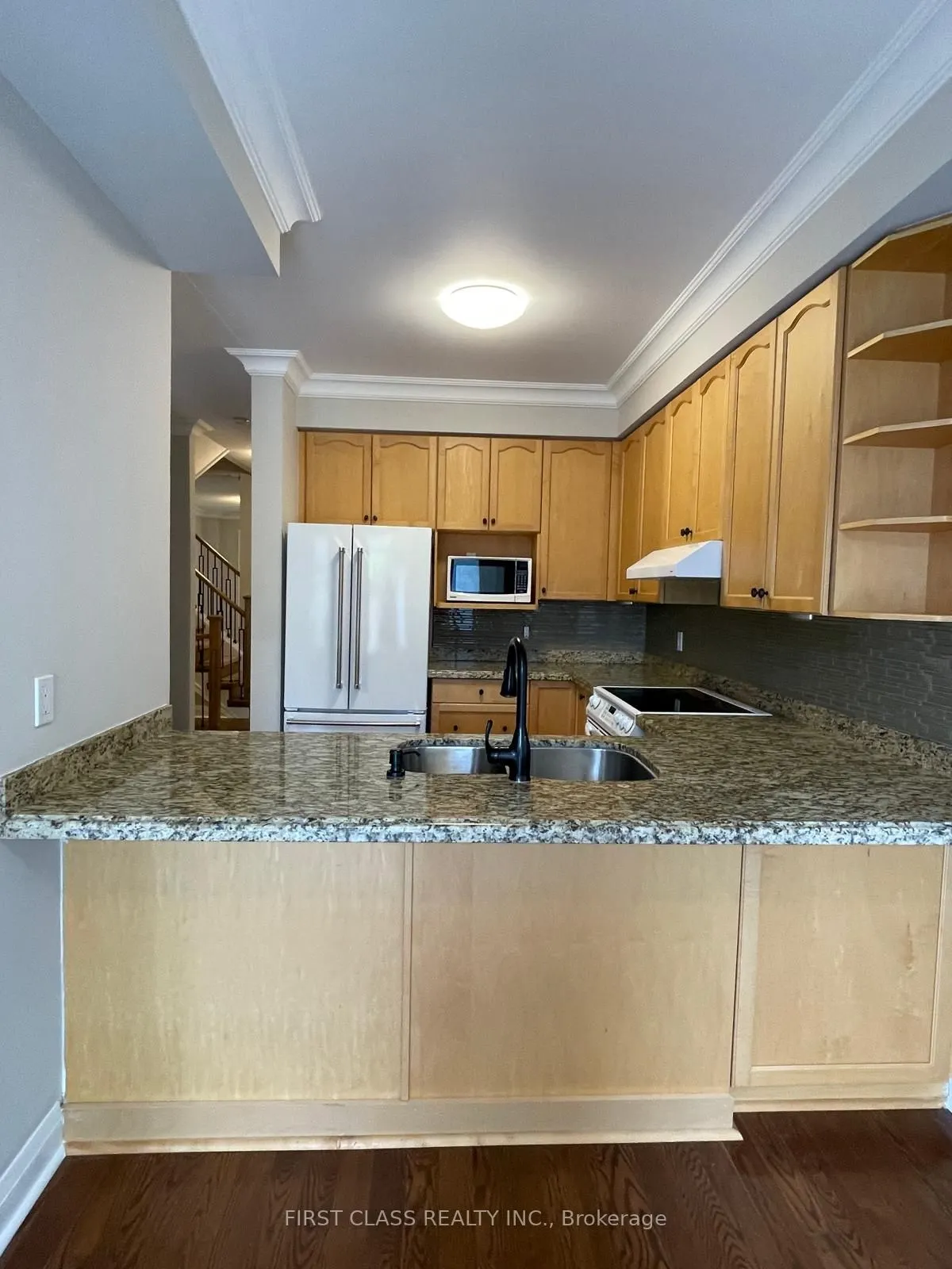 62 Dancer's Drive