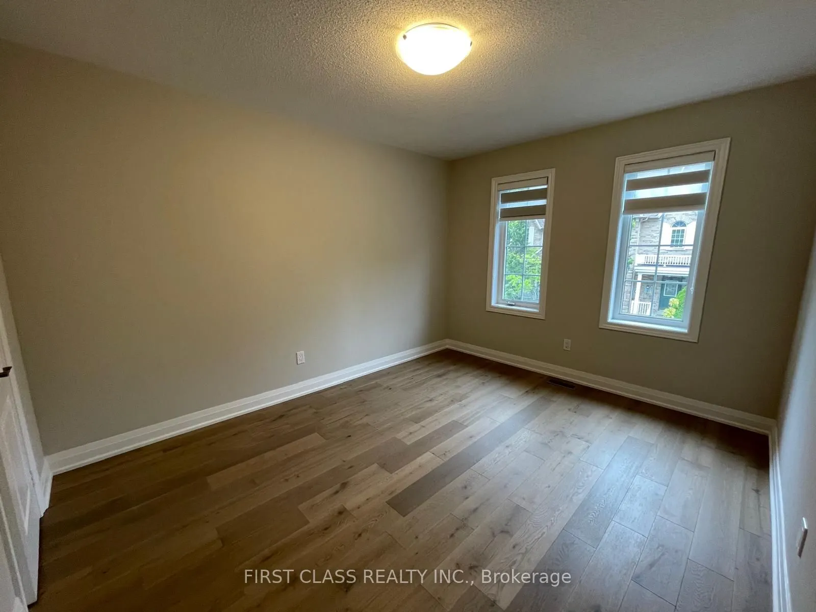 62 Dancer's Drive