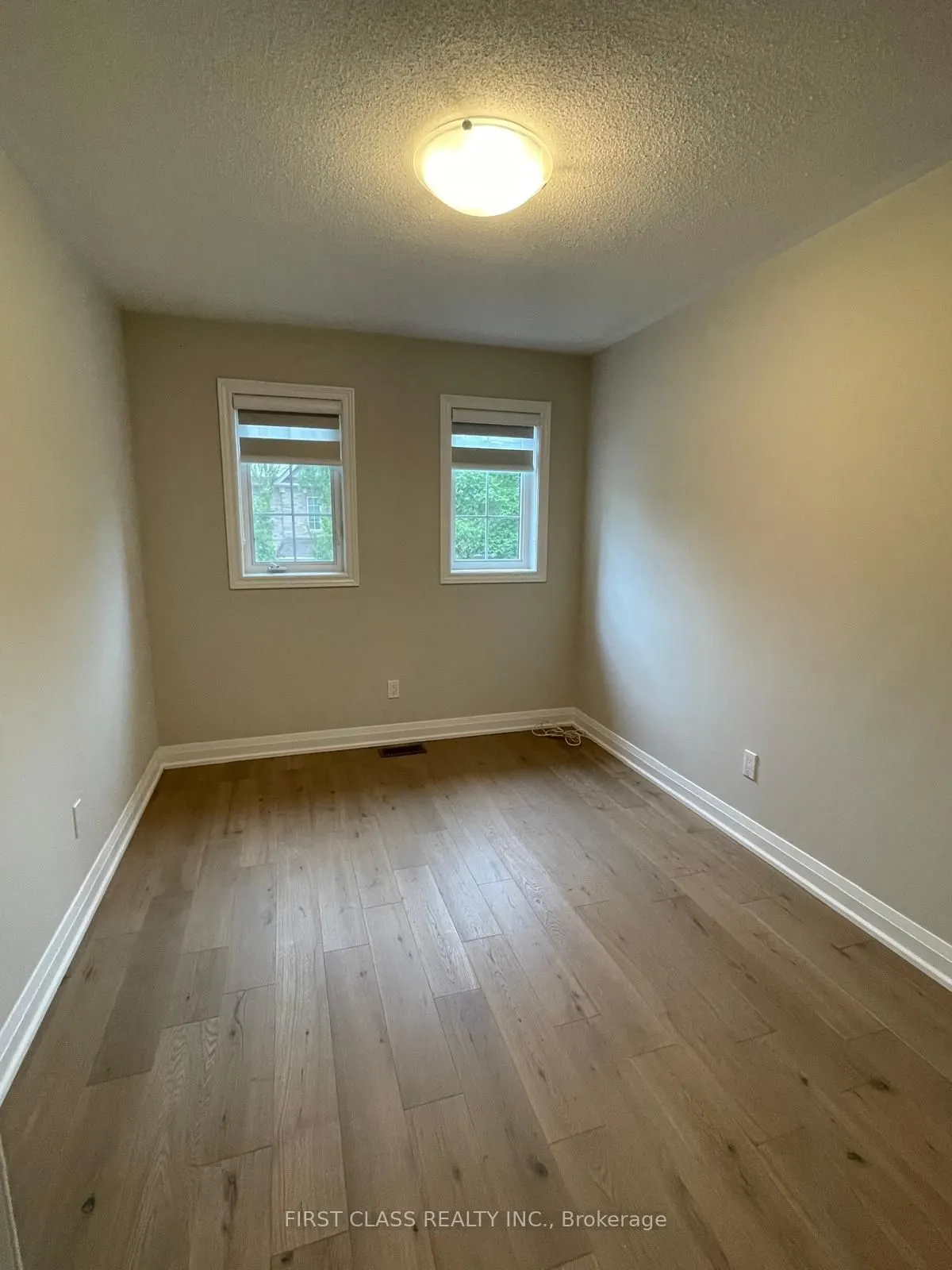 62 Dancer's Drive