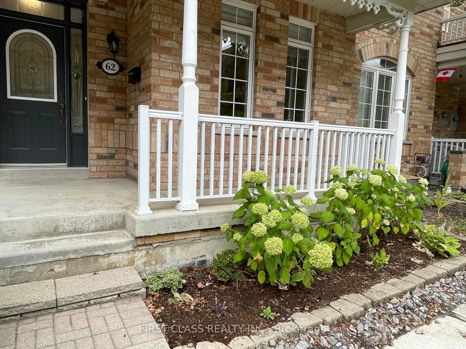 62 Dancer's Drive