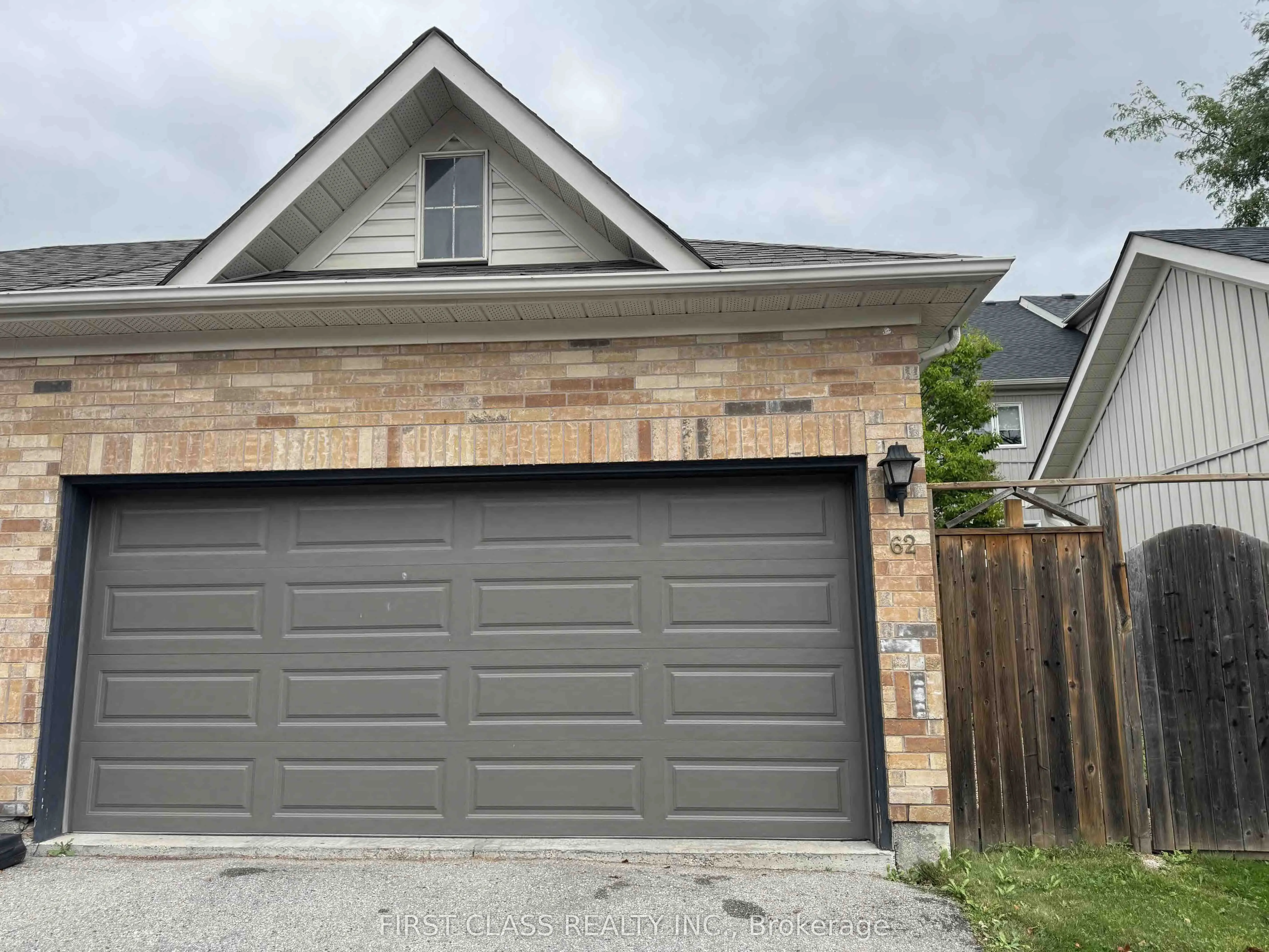 62 Dancer's Drive