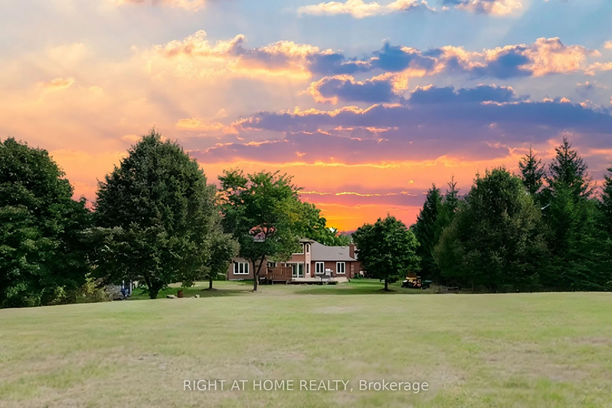 32 Grandview Crescent