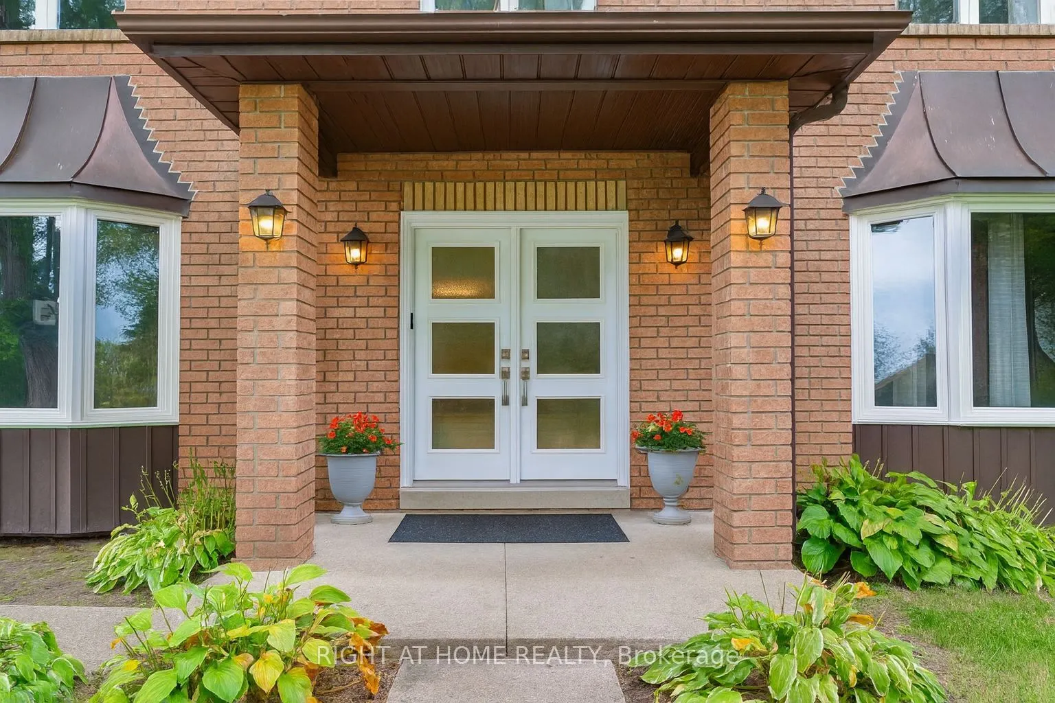 32 Grandview Crescent