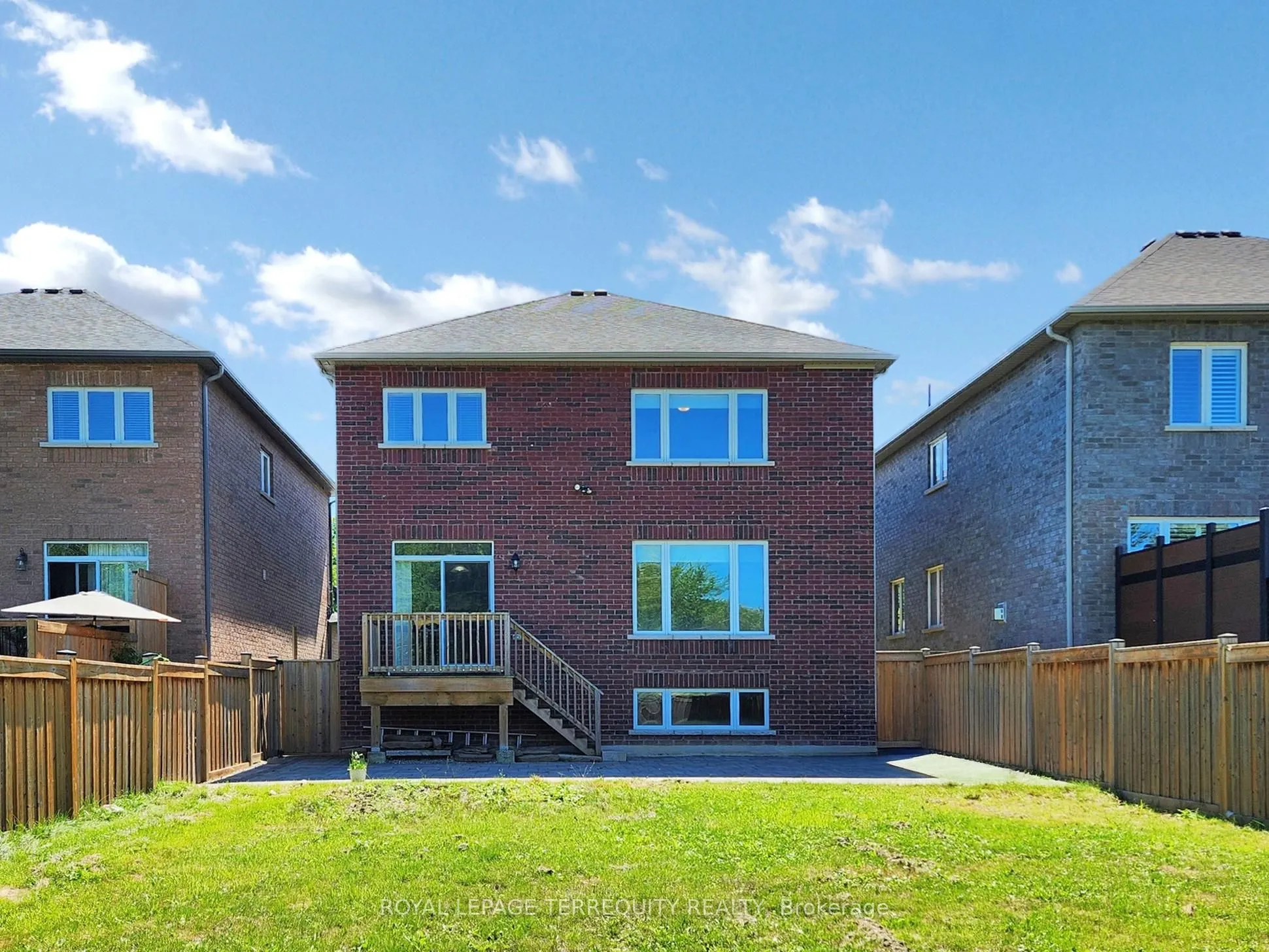 28 Richmond Park Drive