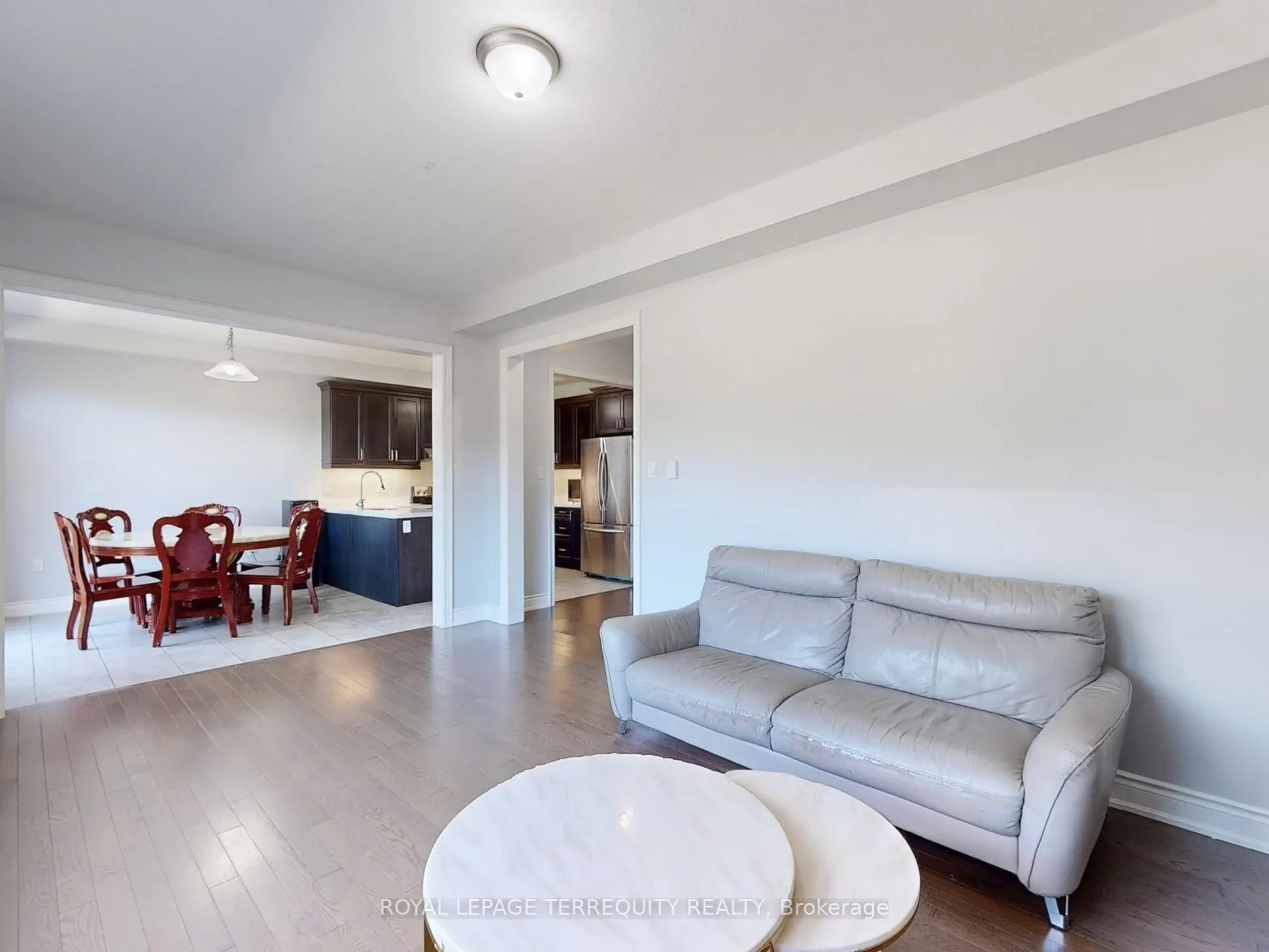 28 Richmond Park Drive