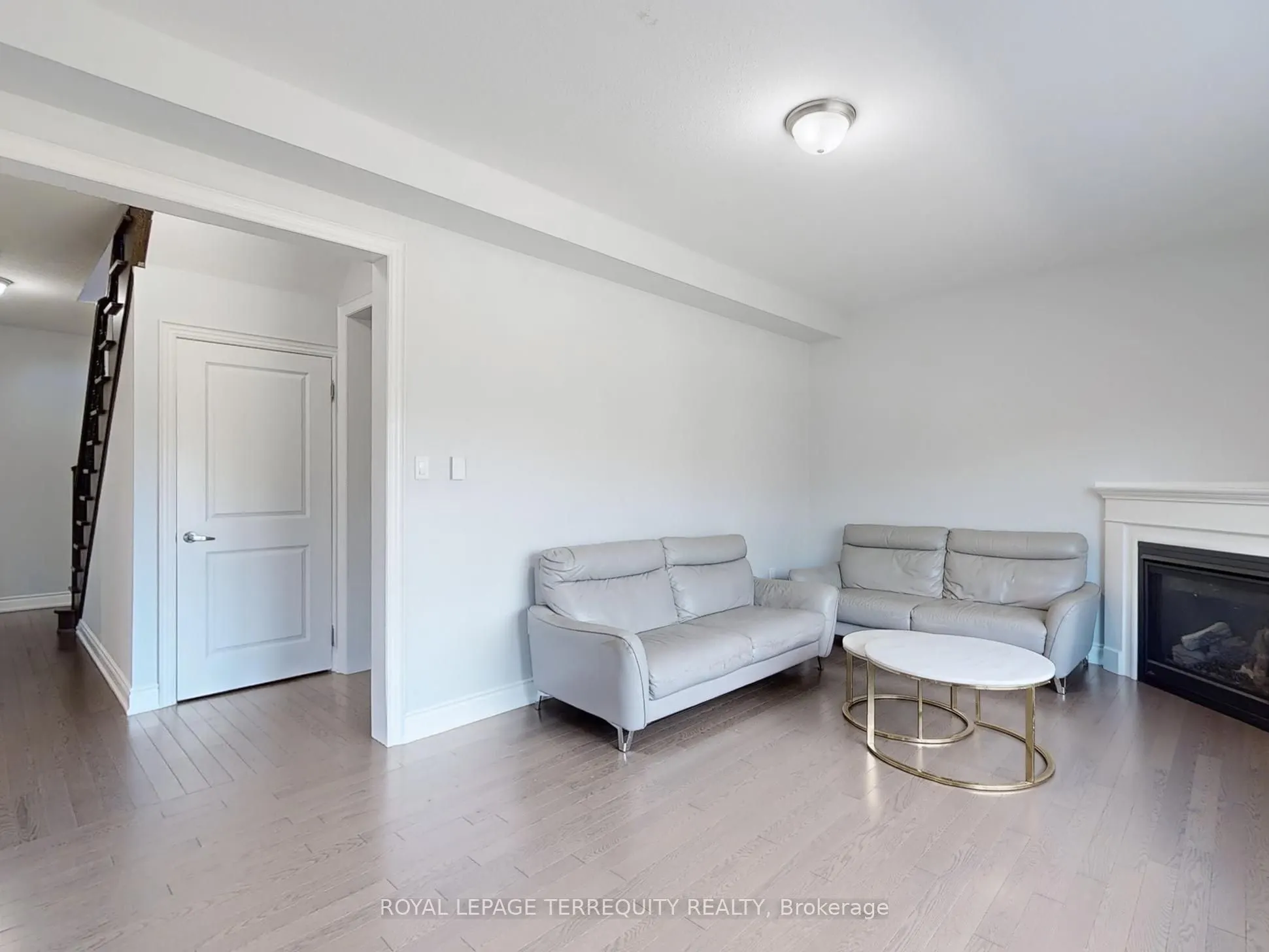 28 Richmond Park Drive