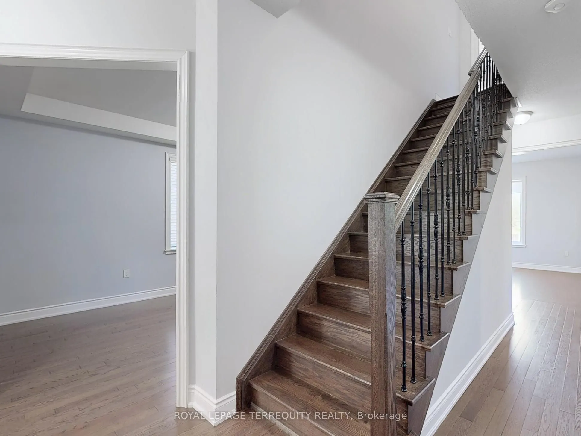 28 Richmond Park Drive