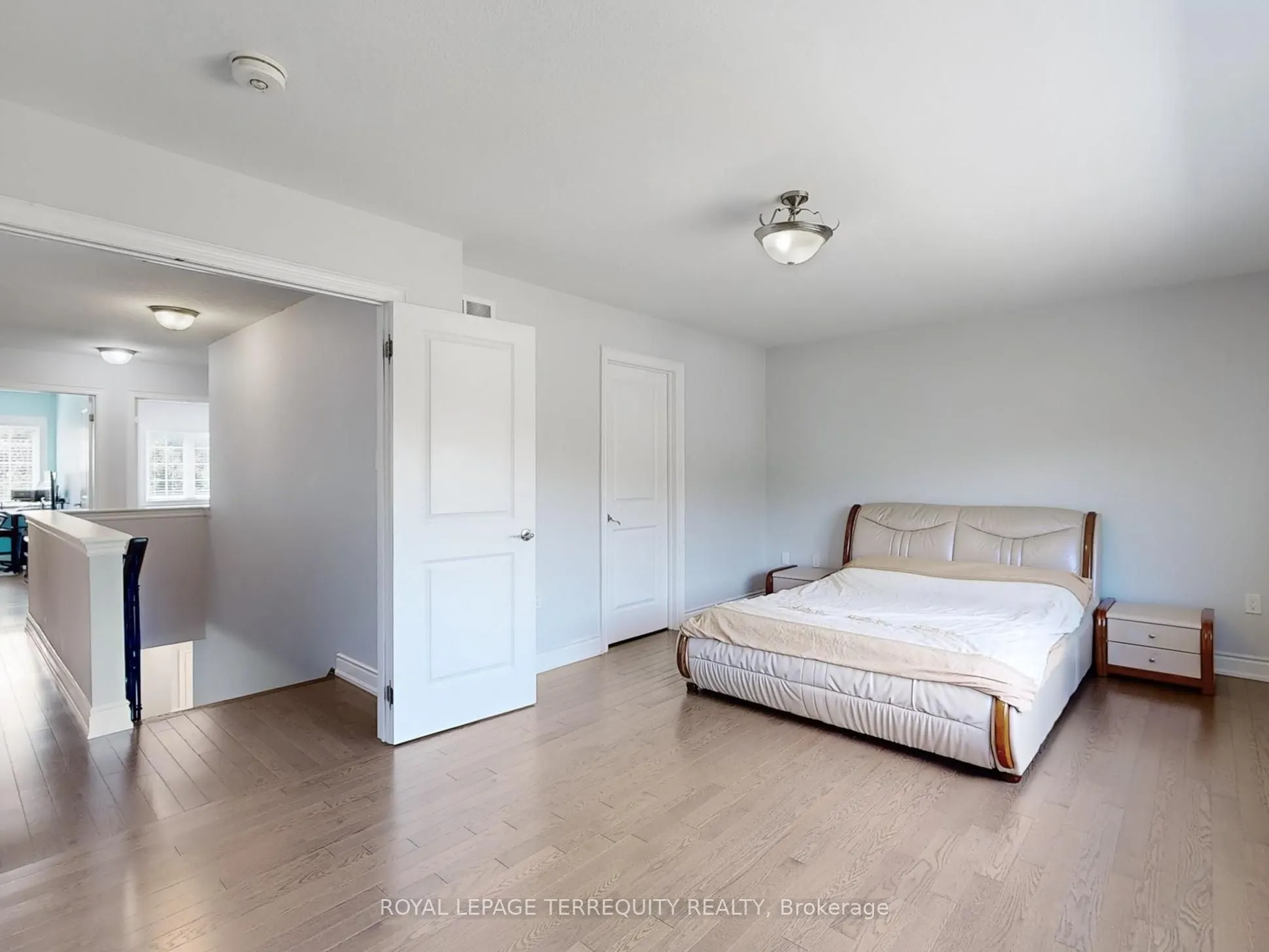 28 Richmond Park Drive