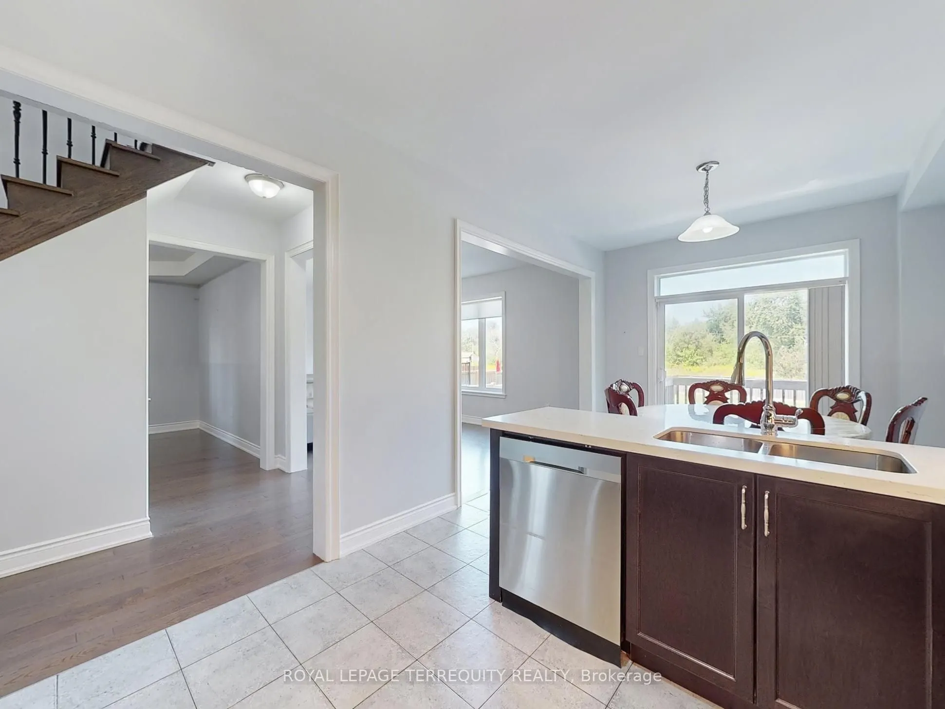 28 Richmond Park Drive