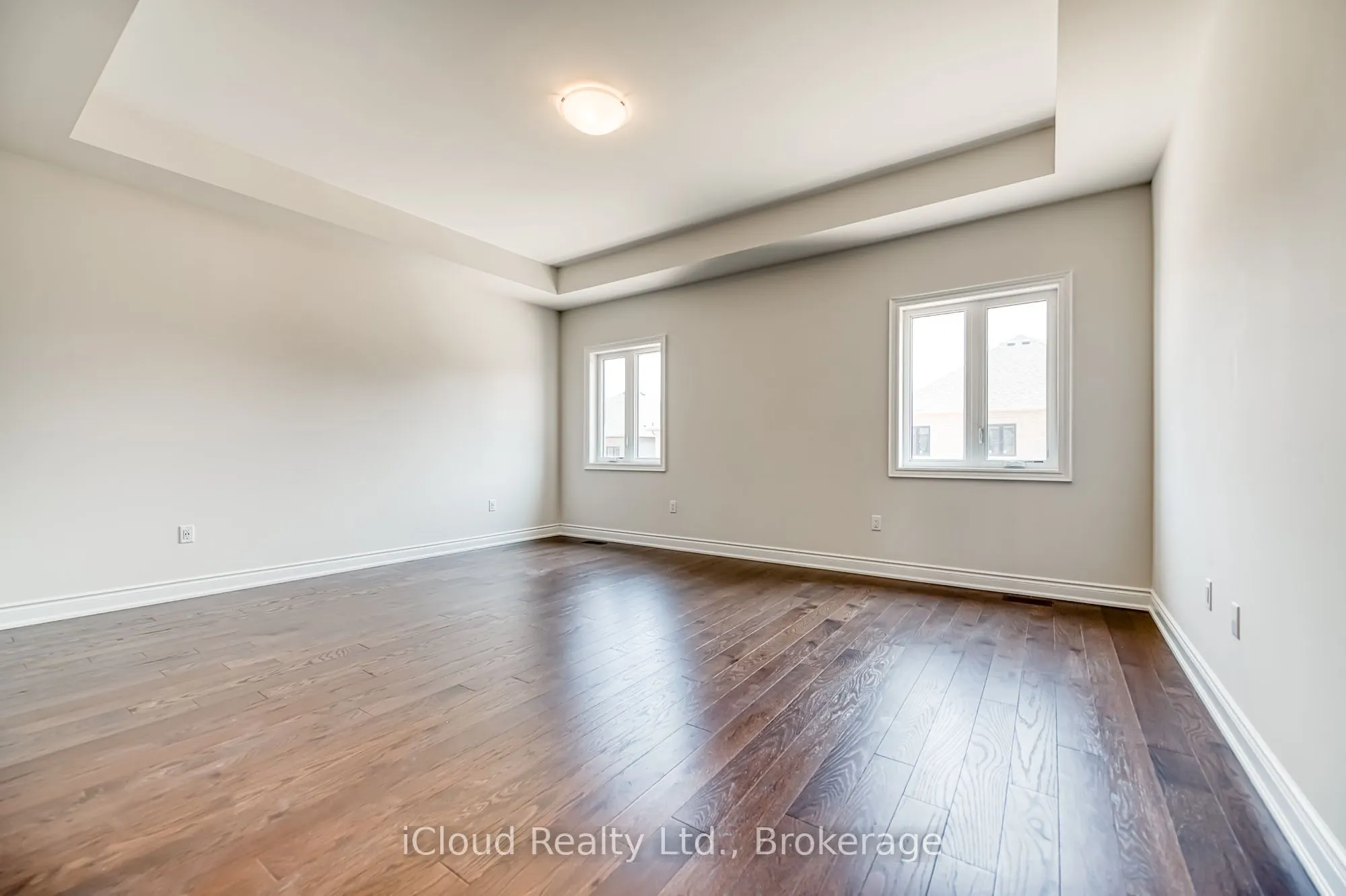 160 Winthrop Crescent