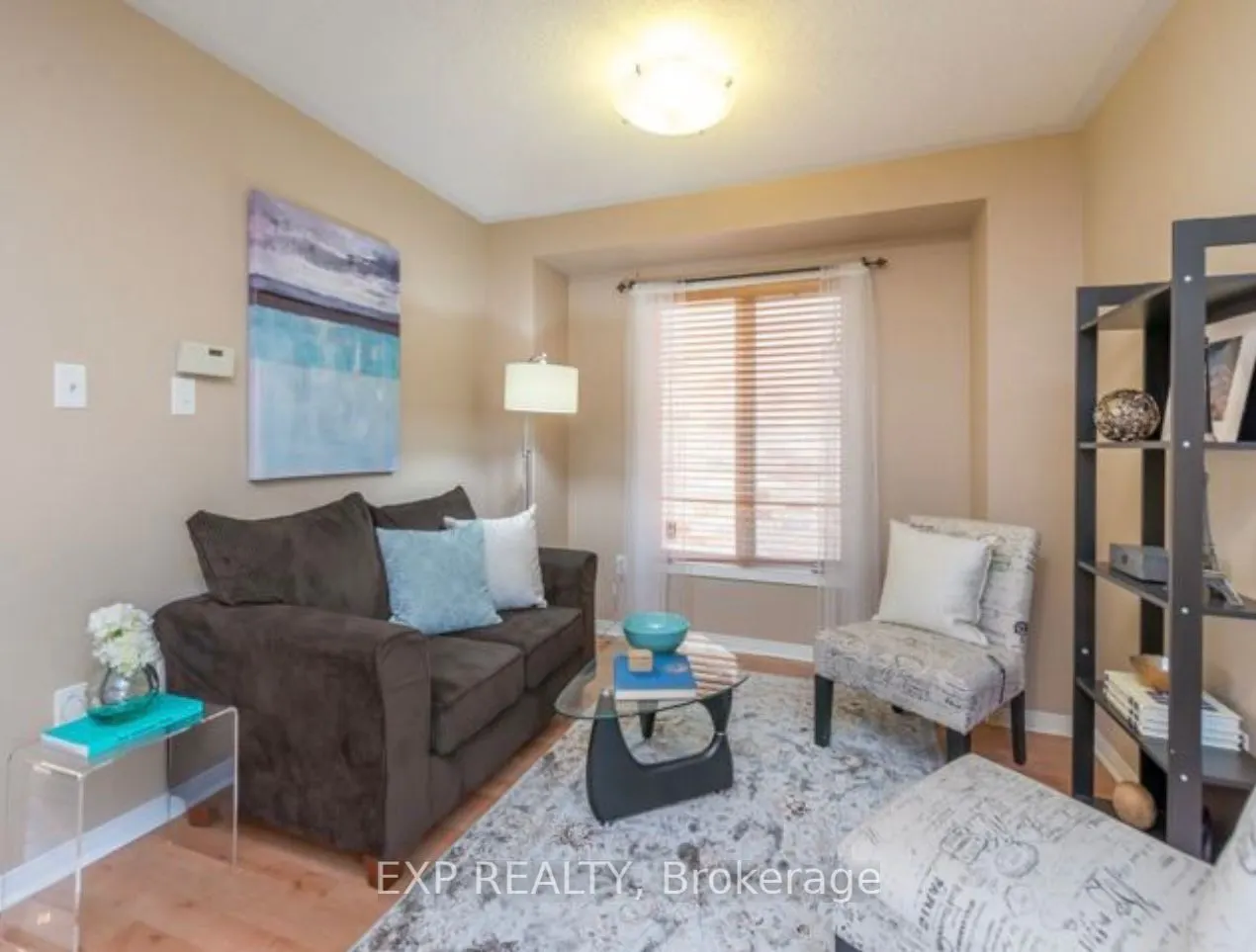30 Deerwood Crescent