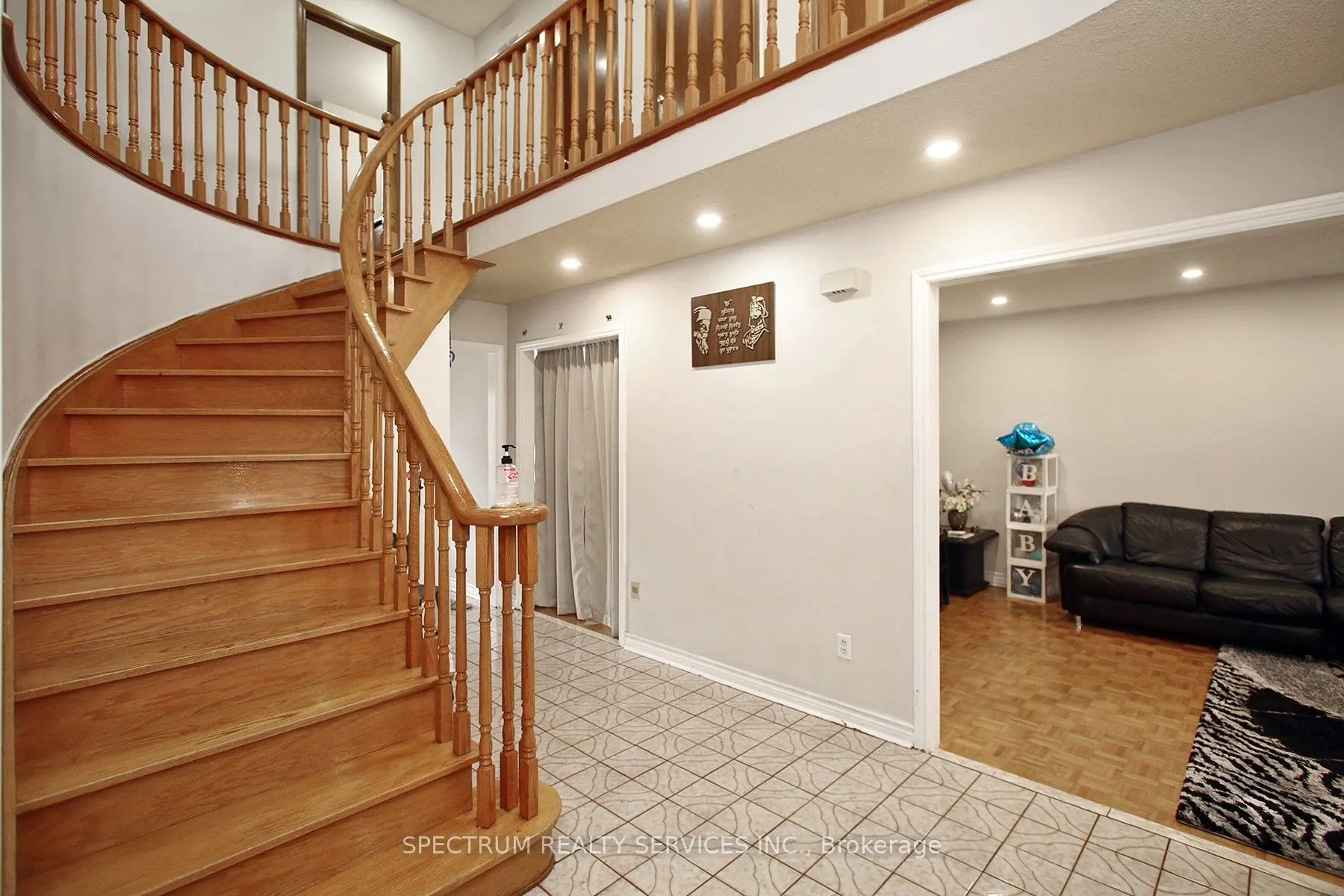 22 Kaiser Drive