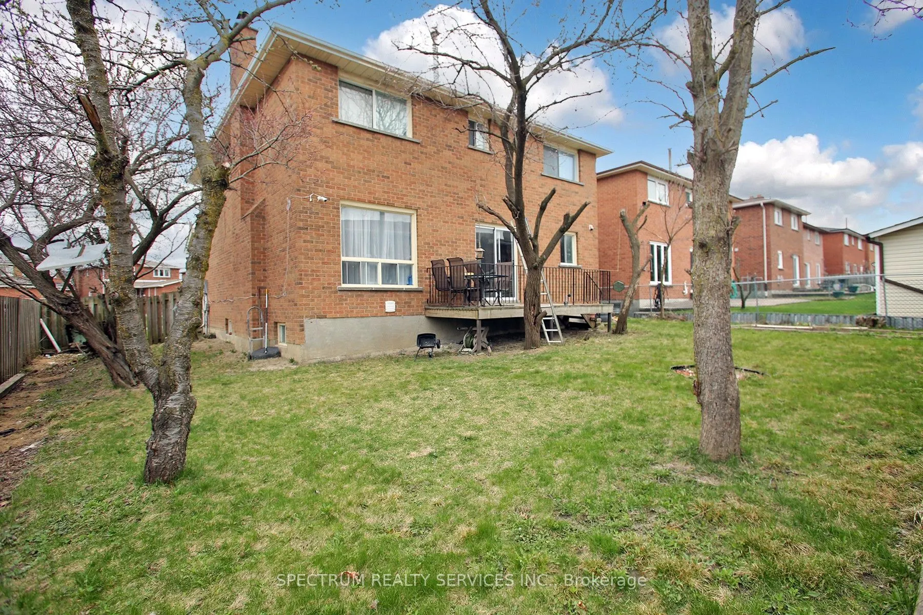 22 Kaiser Drive