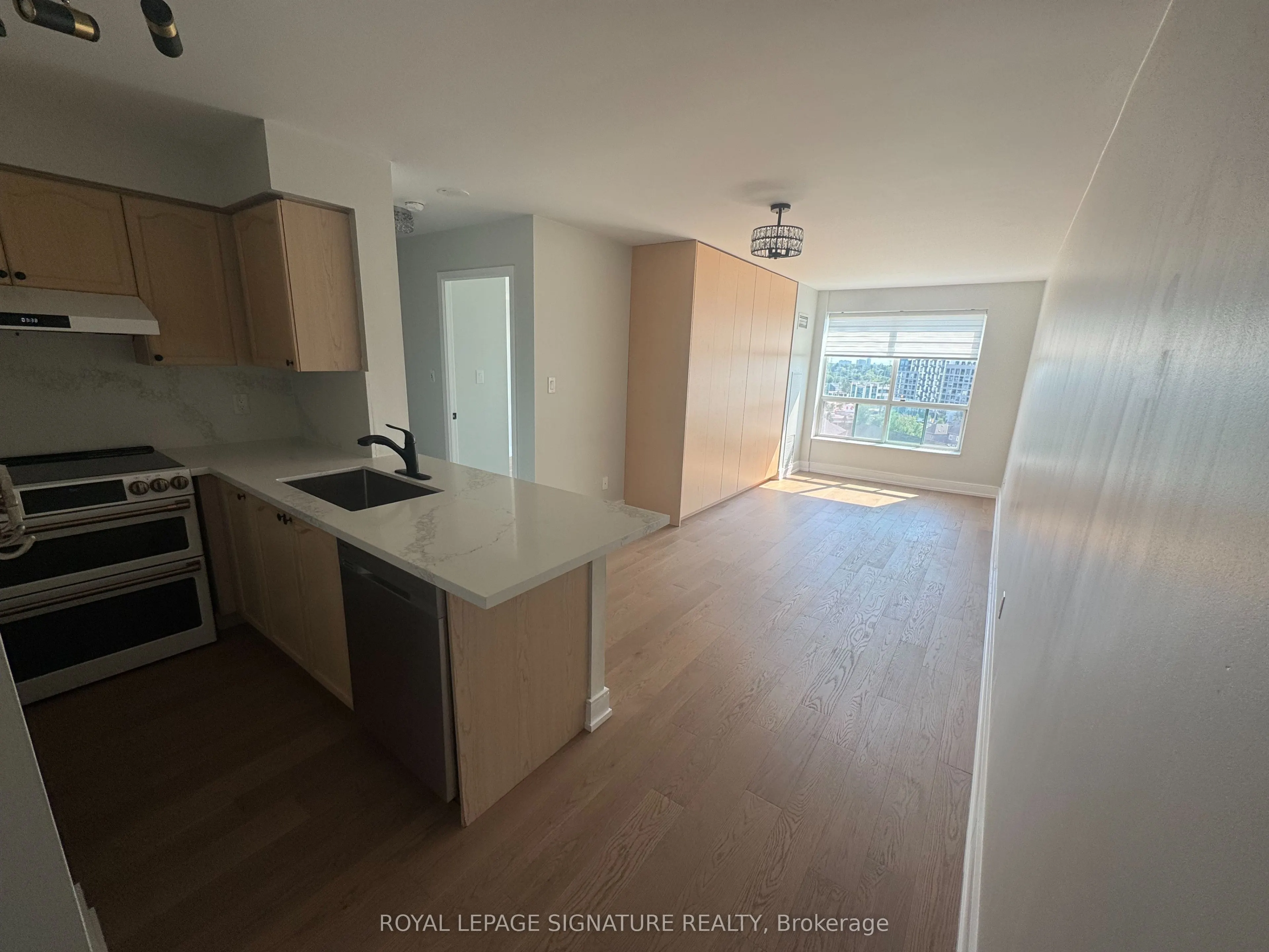 51 Baffin Court, #815