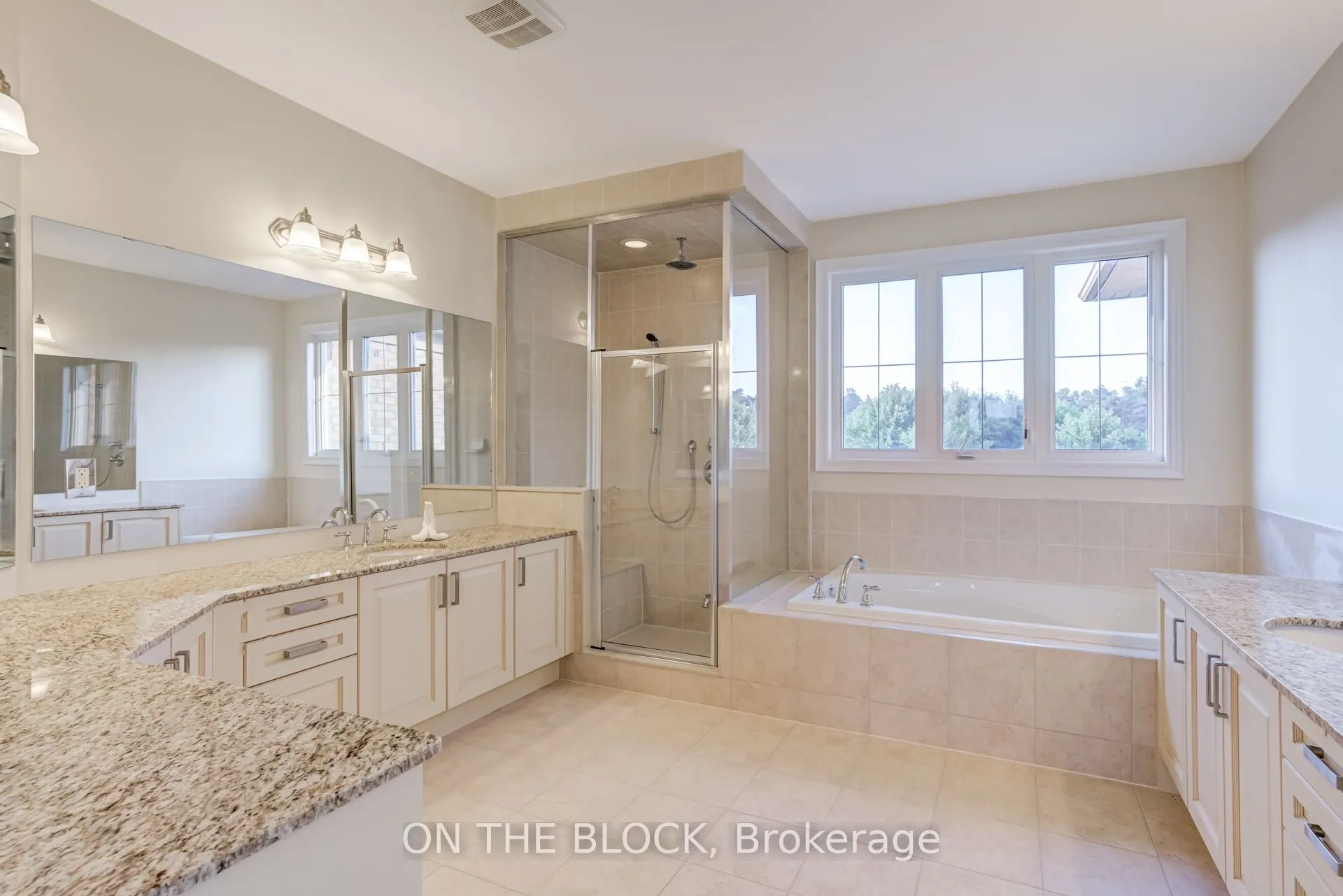 24 Whitewood Drive