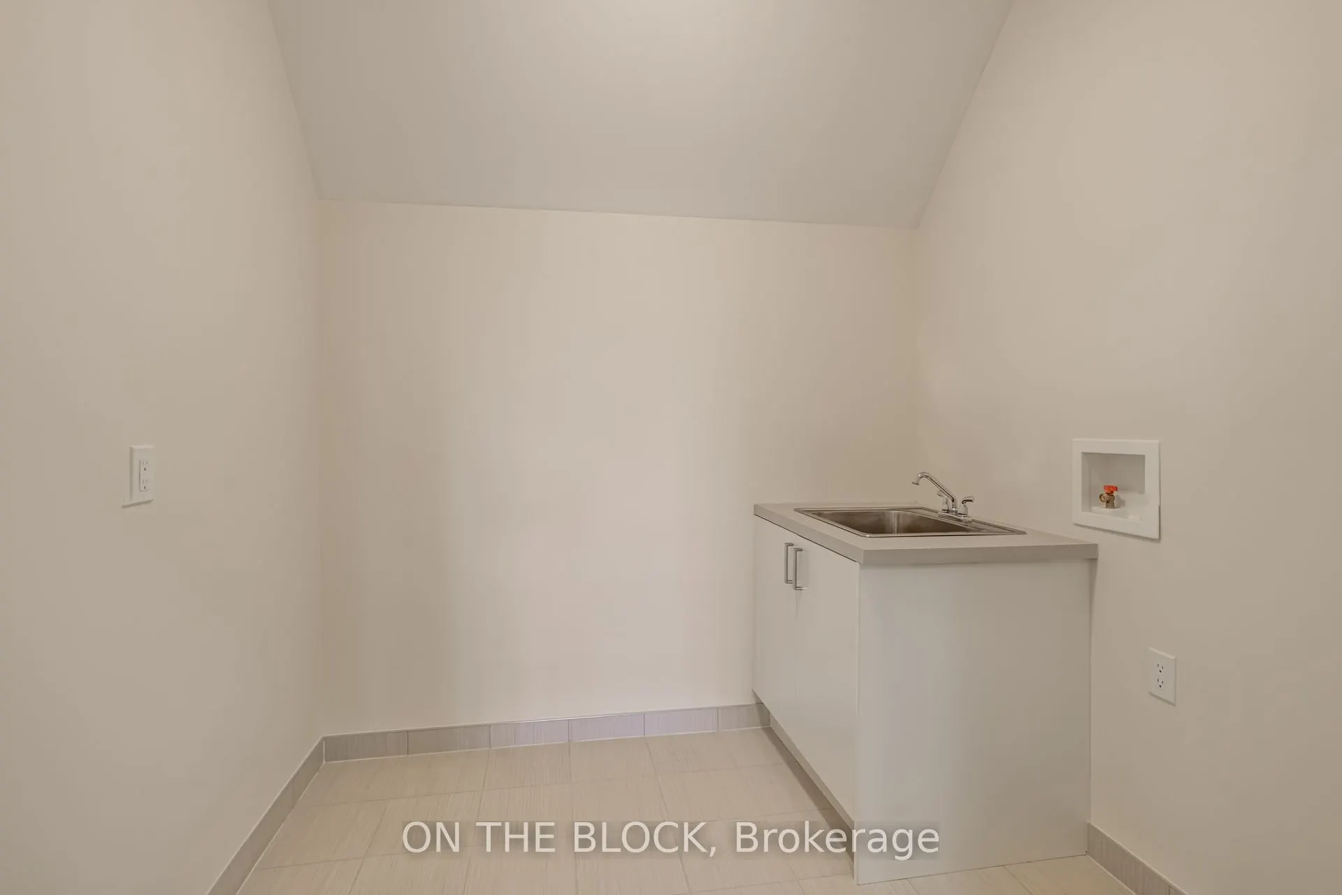 24 Whitewood Drive