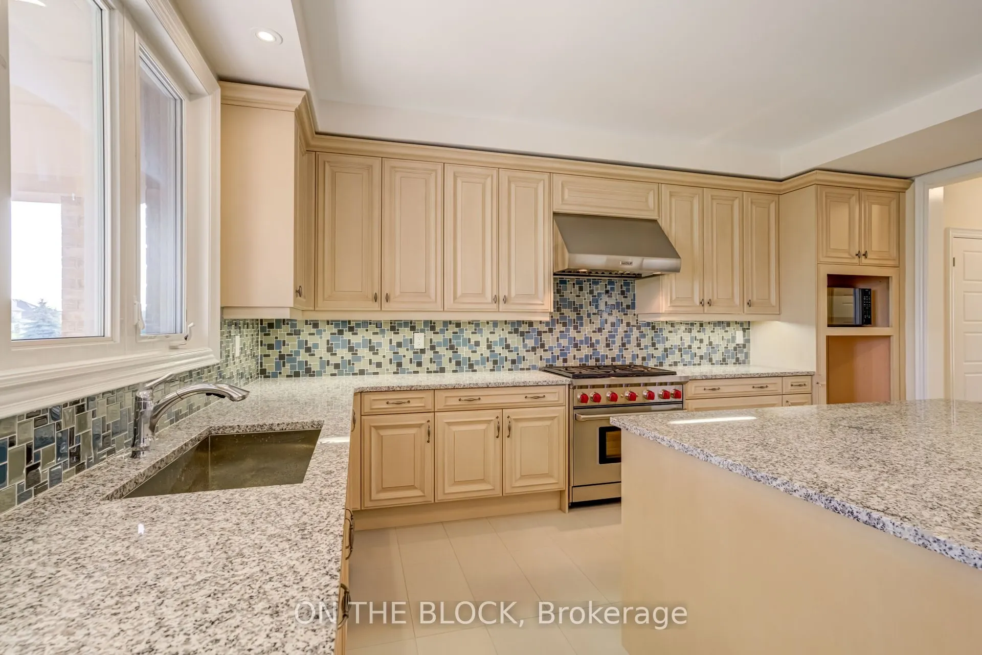 24 Whitewood Drive