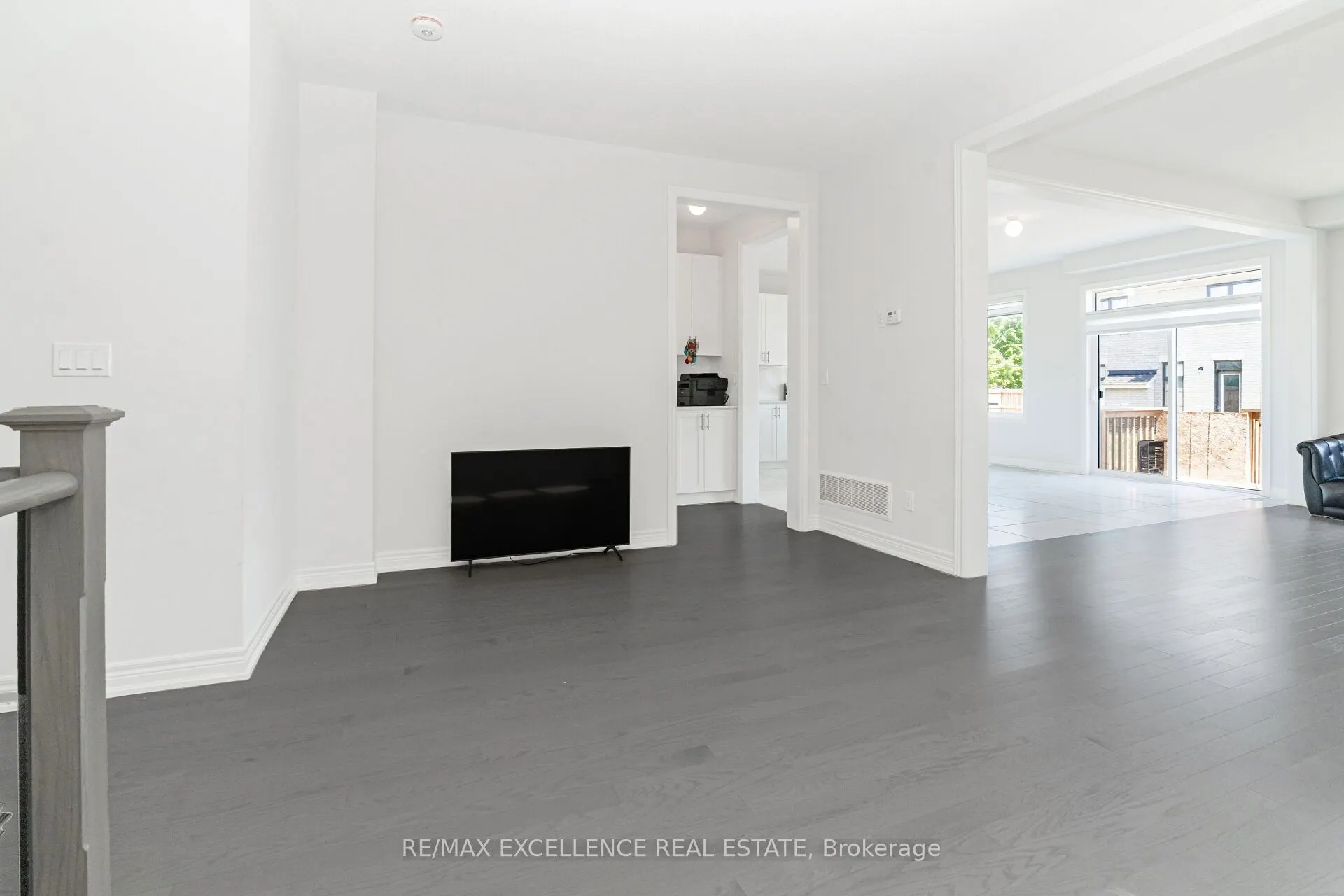 25 Sam Battaglia Crescent