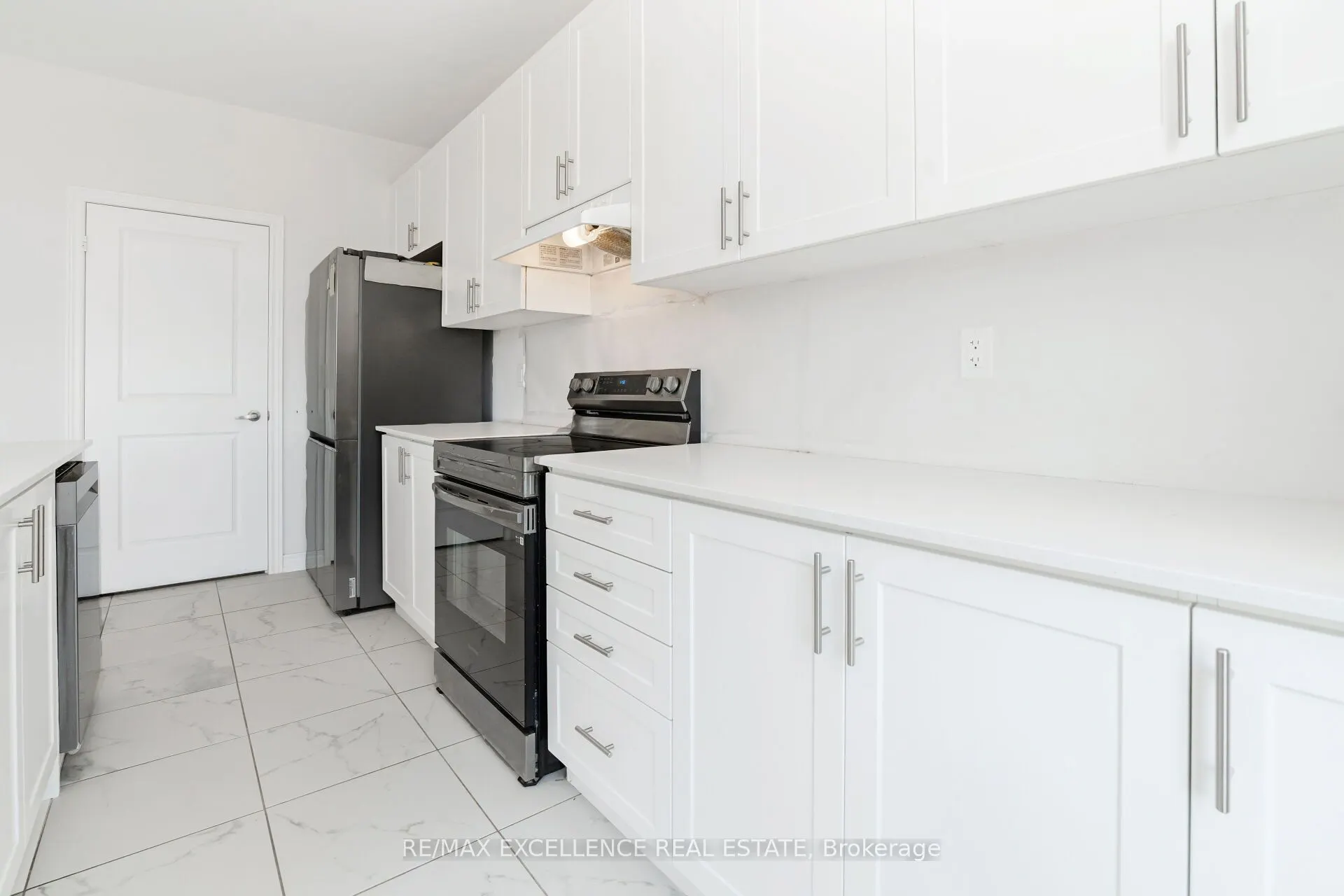 25 Sam Battaglia Crescent