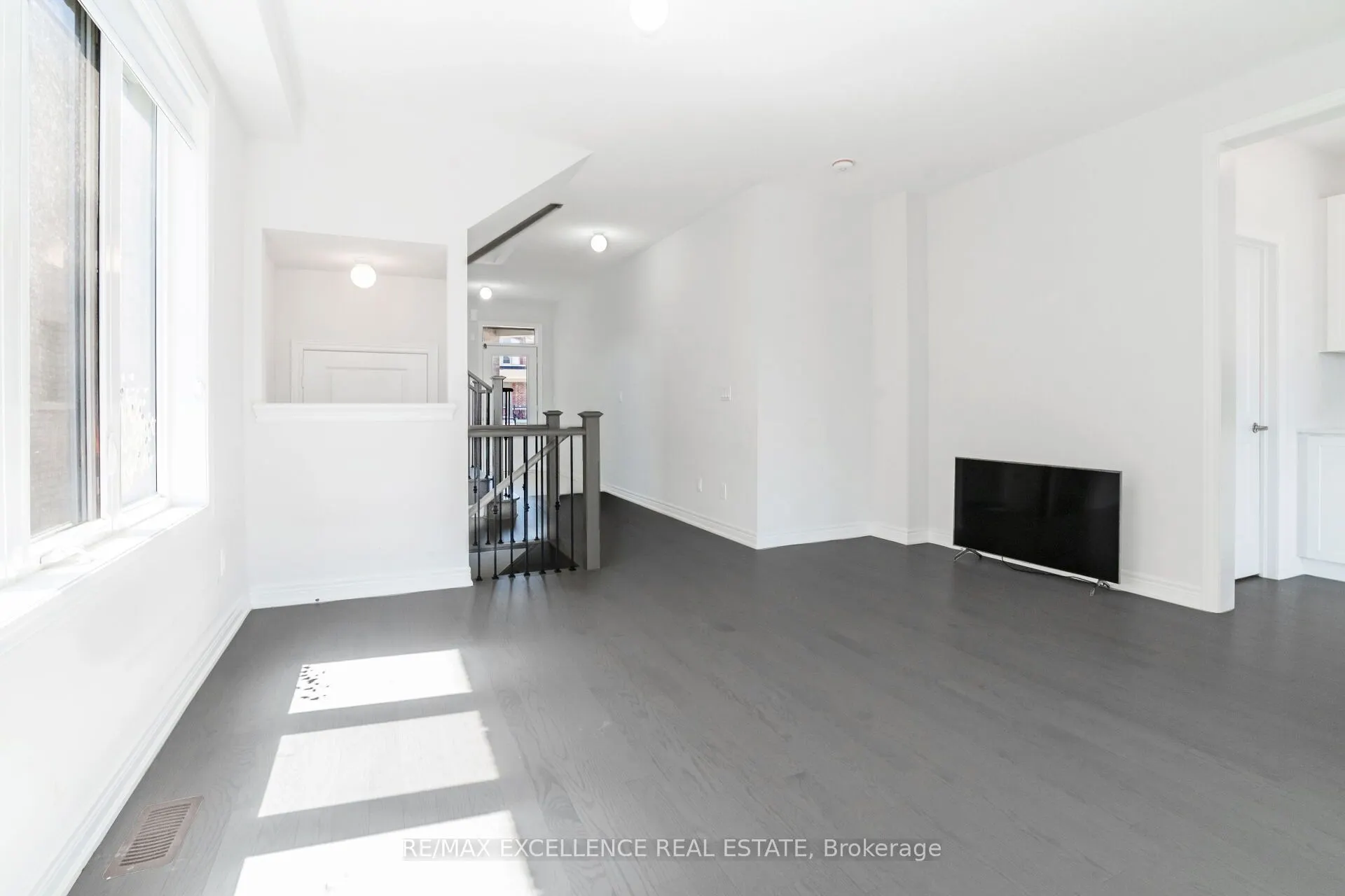 25 Sam Battaglia Crescent