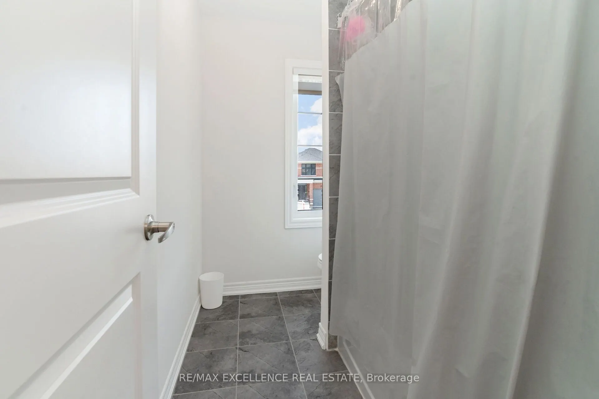 25 Sam Battaglia Crescent