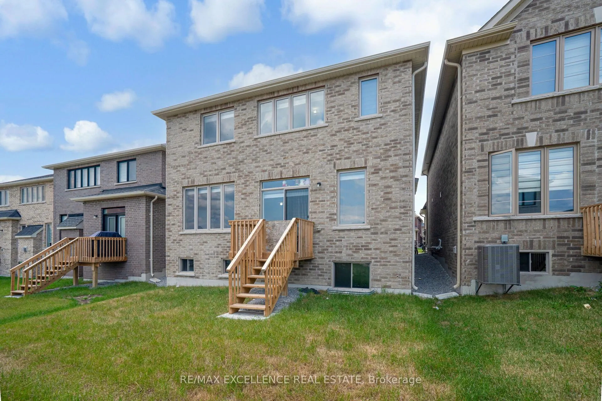 25 Sam Battaglia Crescent