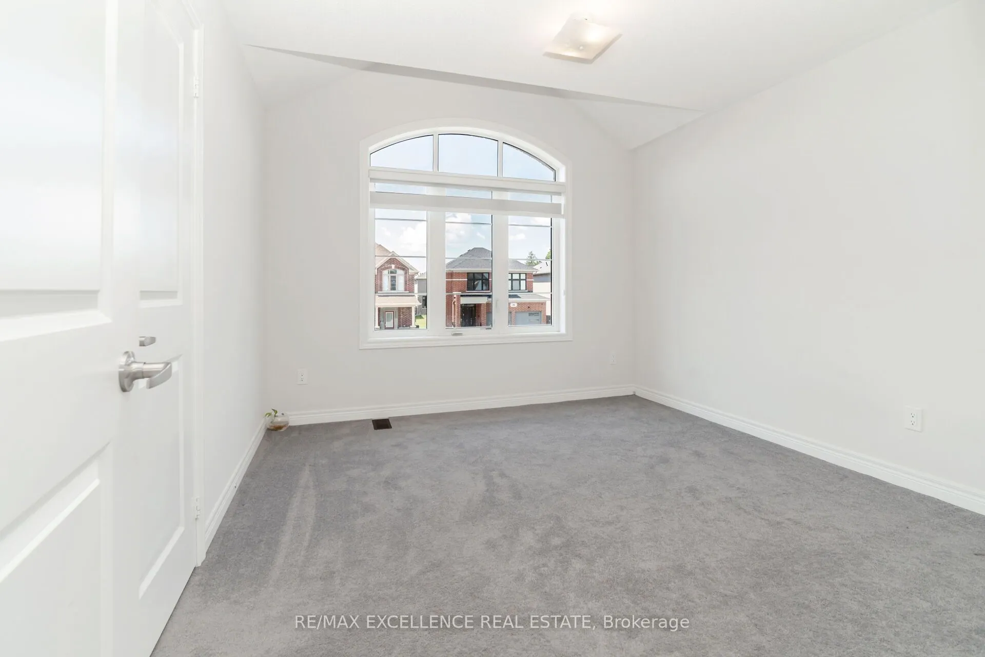 25 Sam Battaglia Crescent