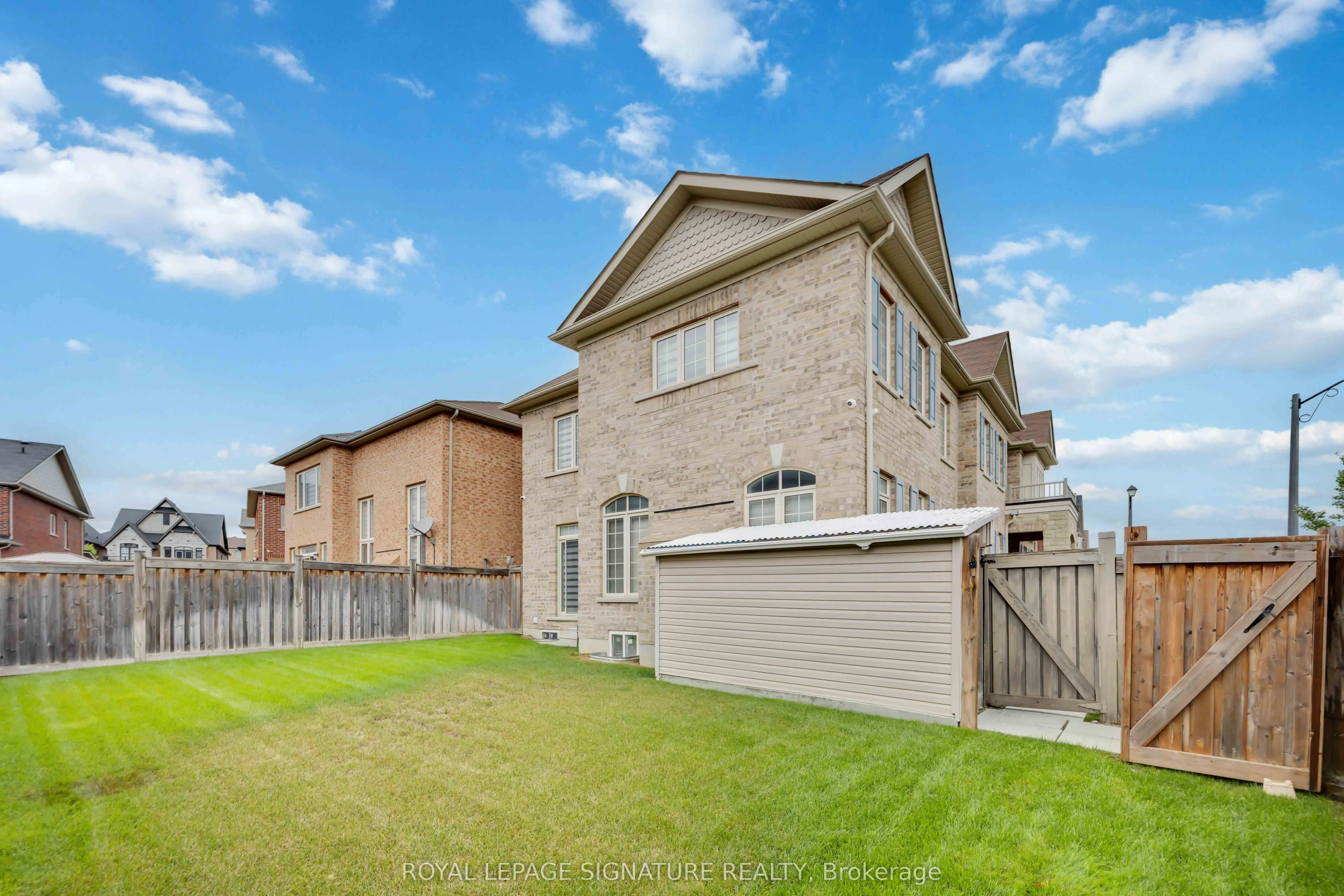 189 Algoma Drive