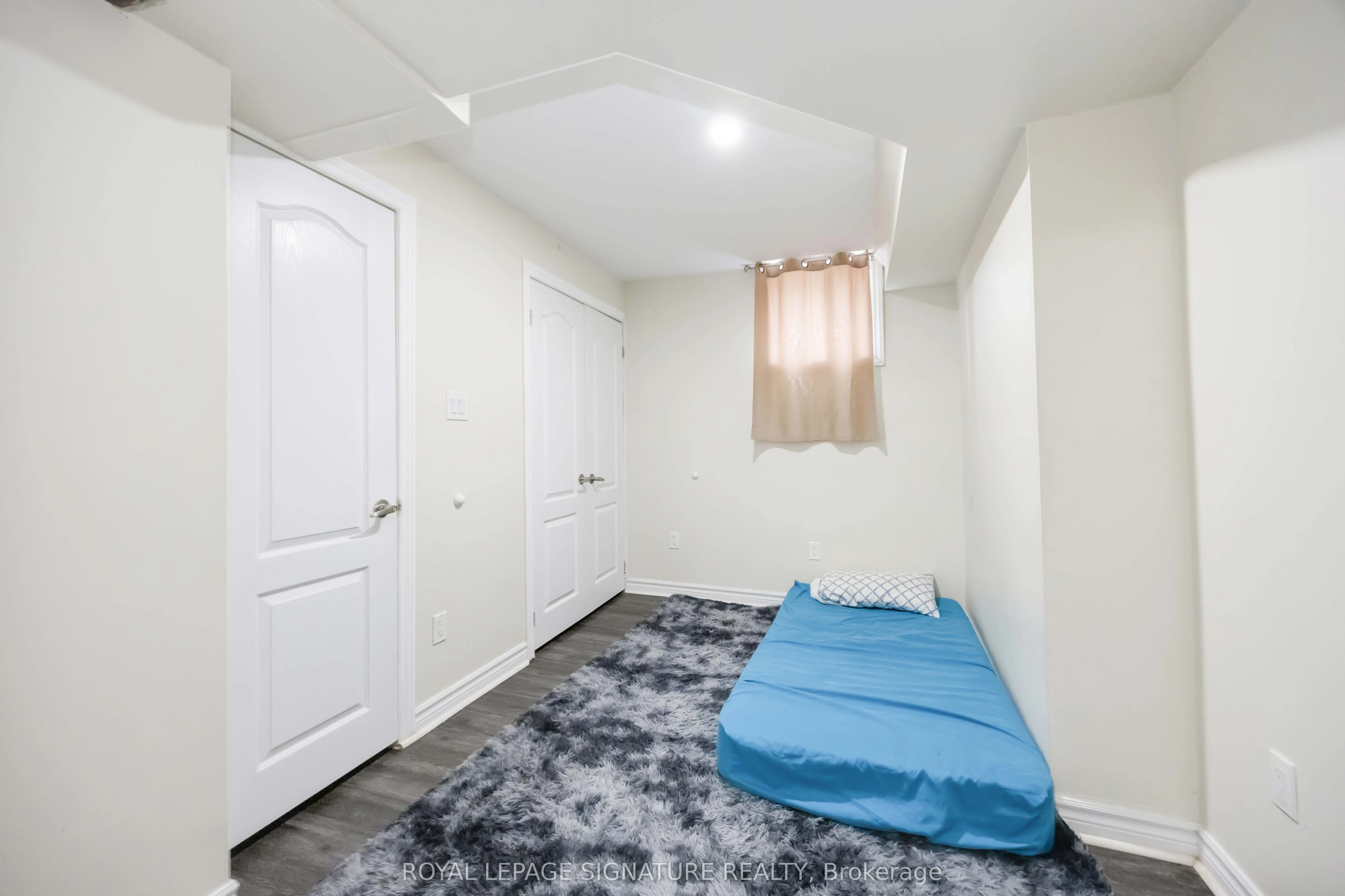 189 Algoma Drive