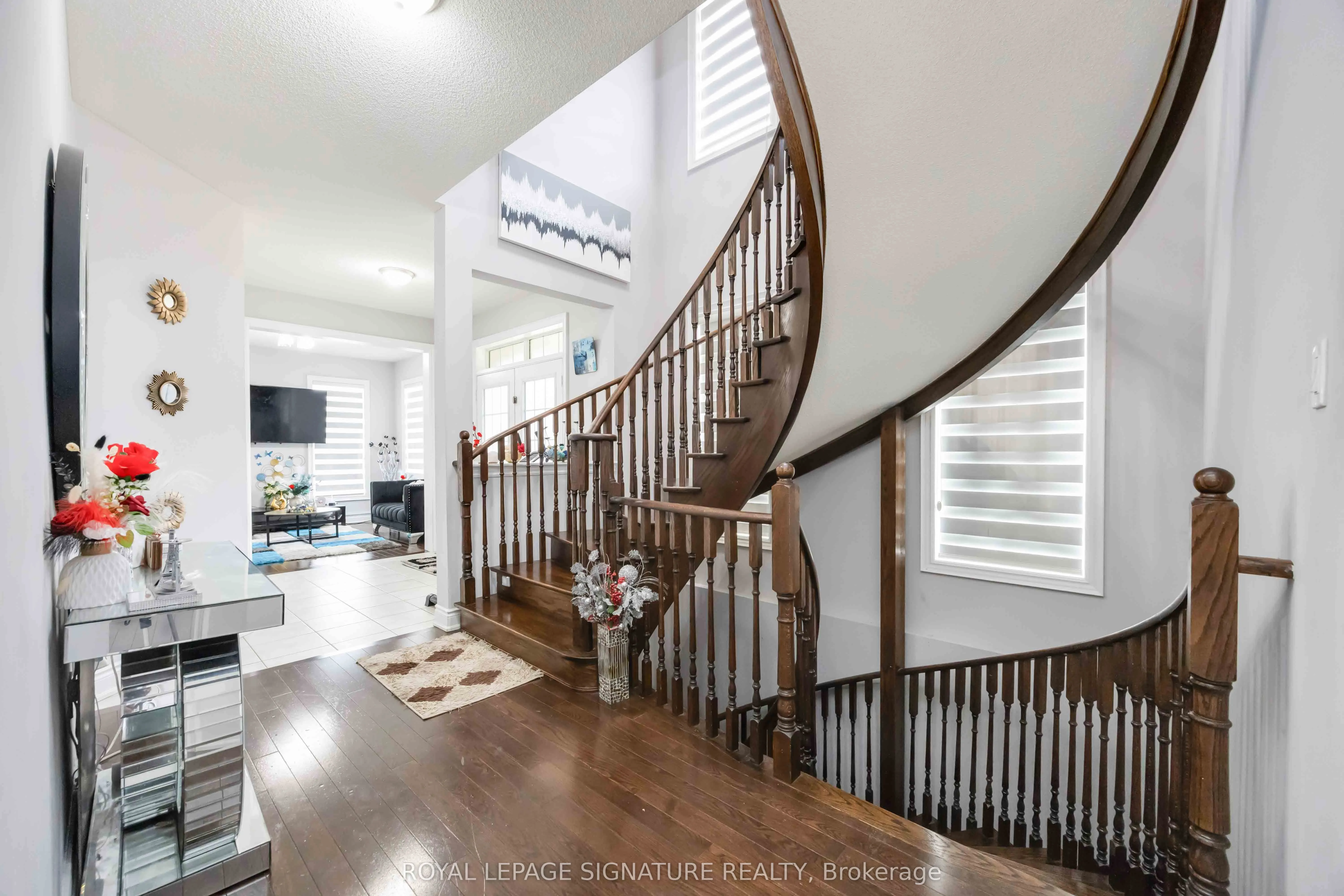 189 Algoma Drive
