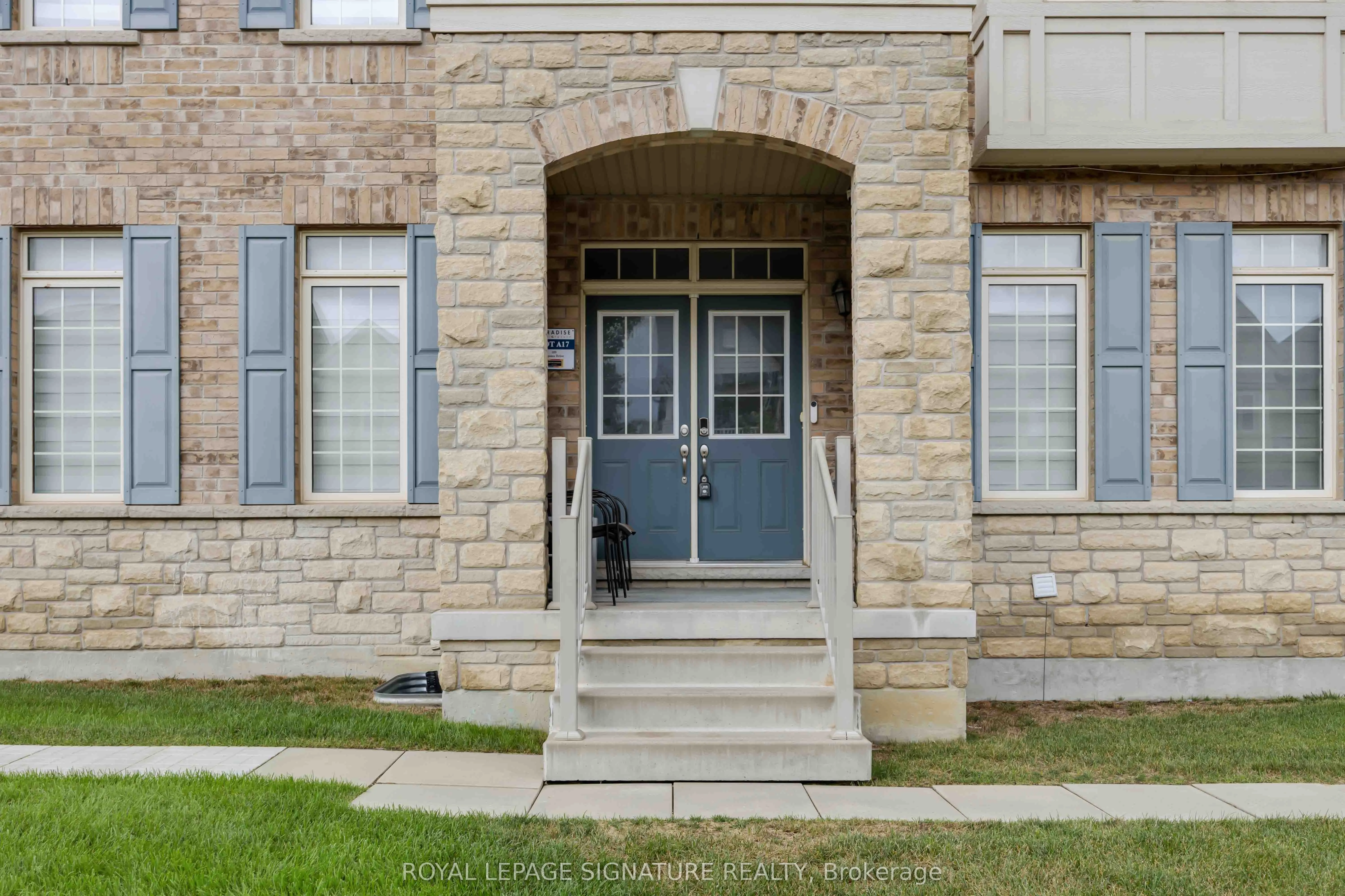 189 Algoma Drive