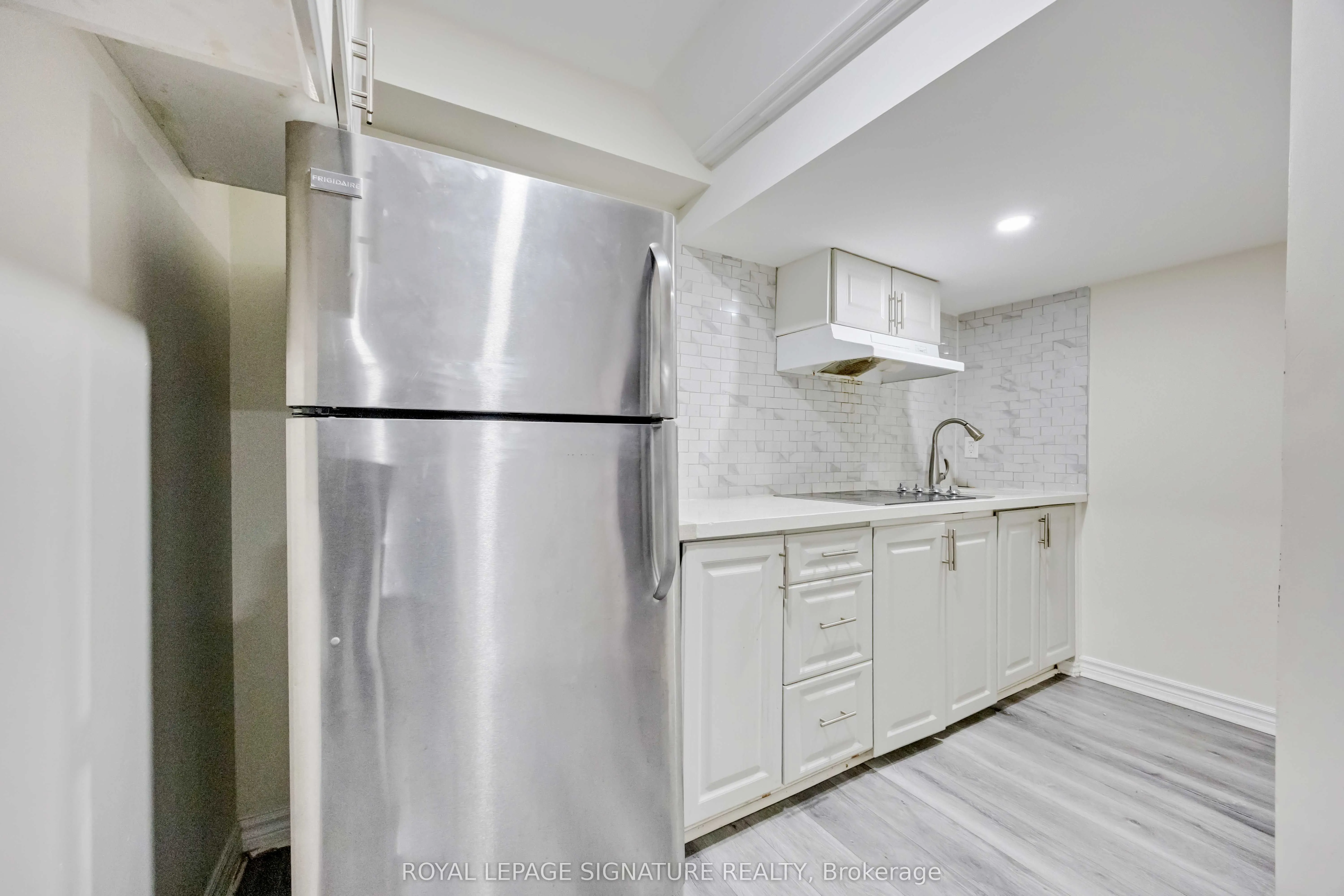 189 Algoma Drive