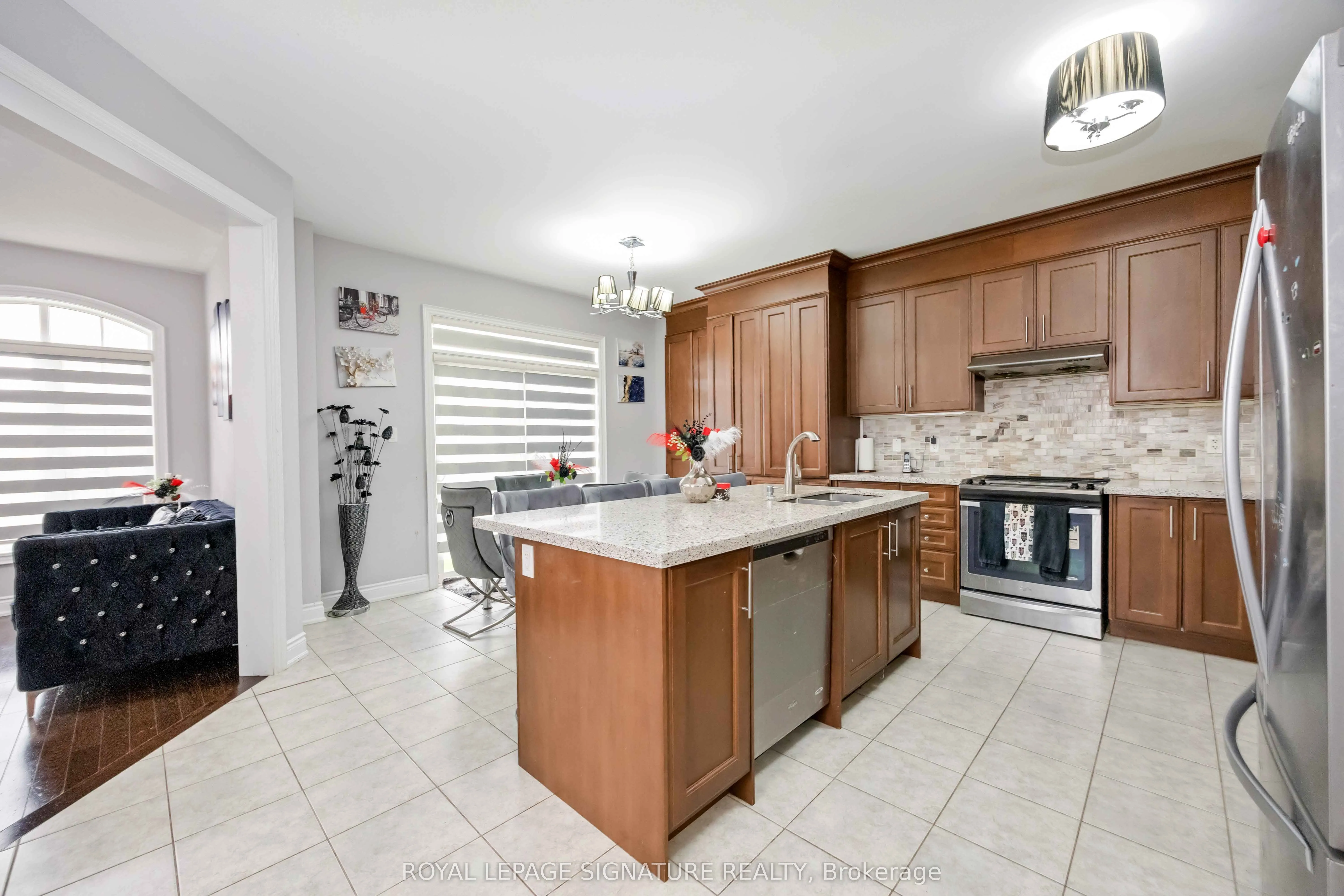 189 Algoma Drive